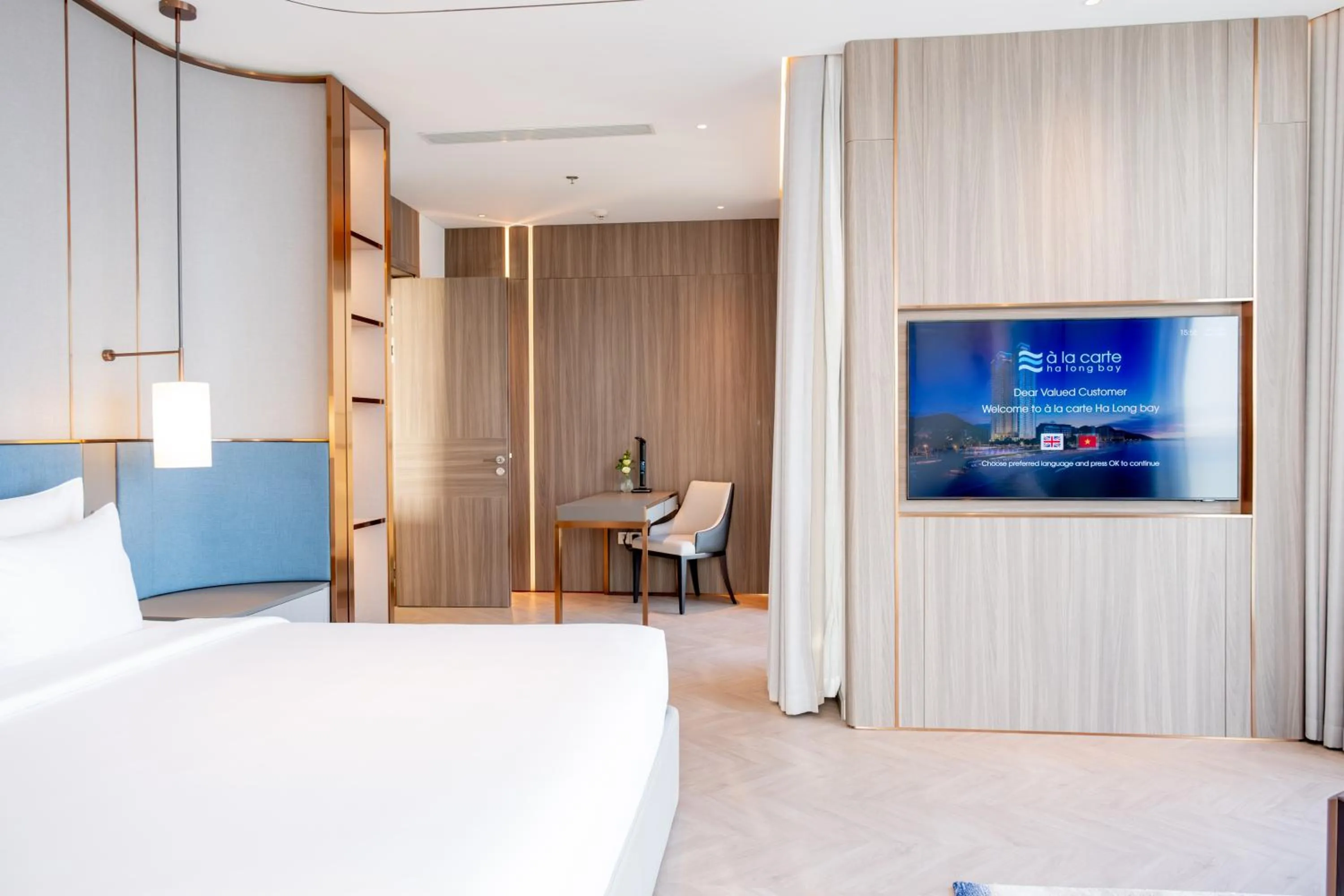 Bedroom, Bed in A La Carte Ha Long Bay Managed by TASECO