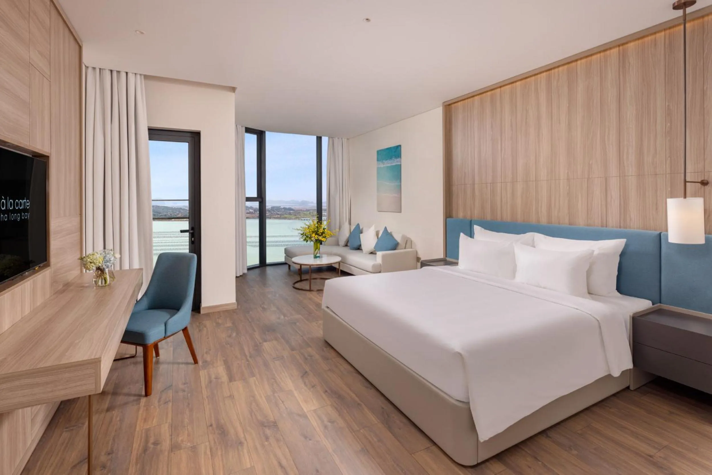 Bed in A La Carte Ha Long Bay Managed by TASECO