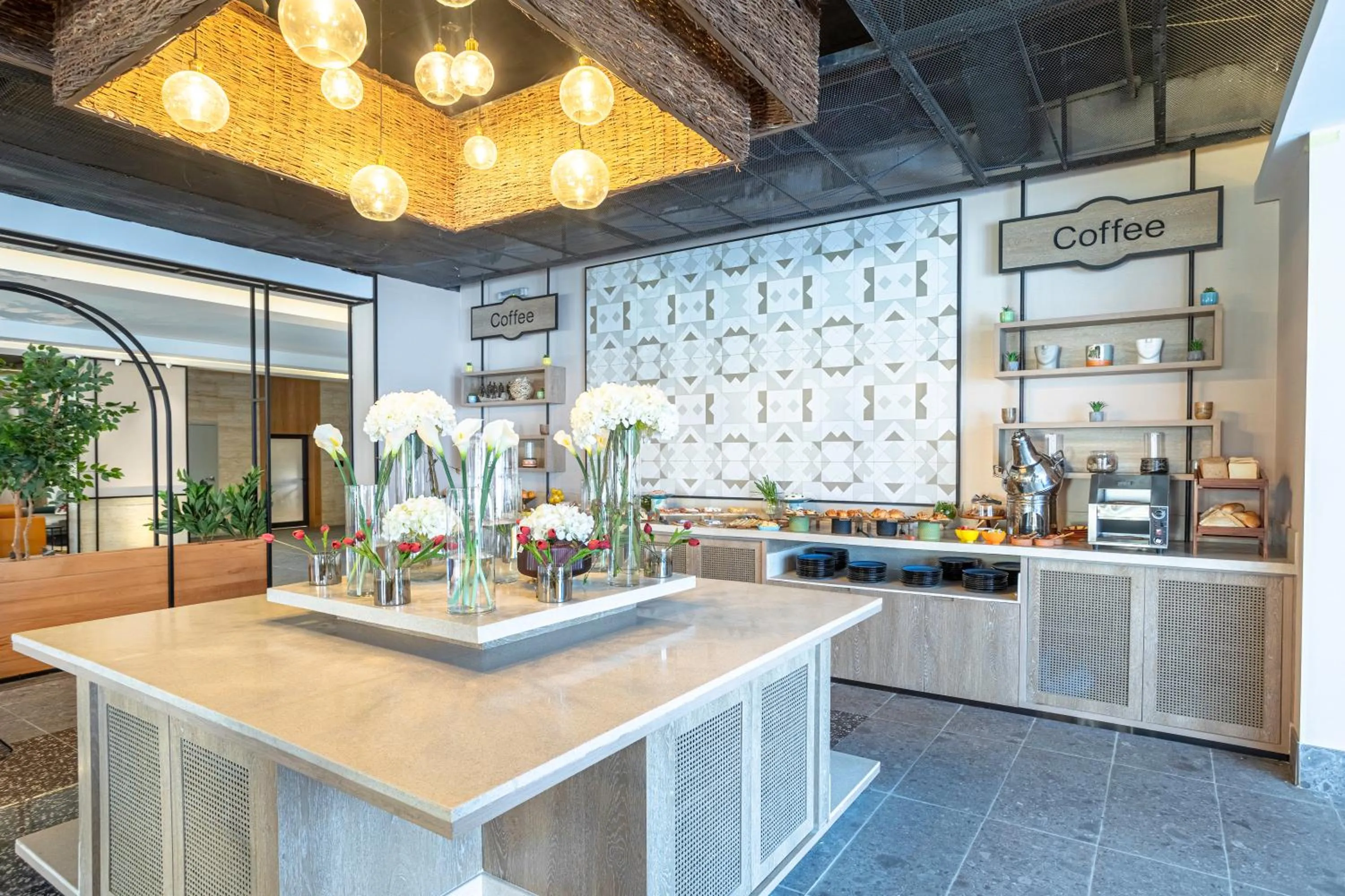 Breakfast in Ewaa Express Hotel - Al Jouf