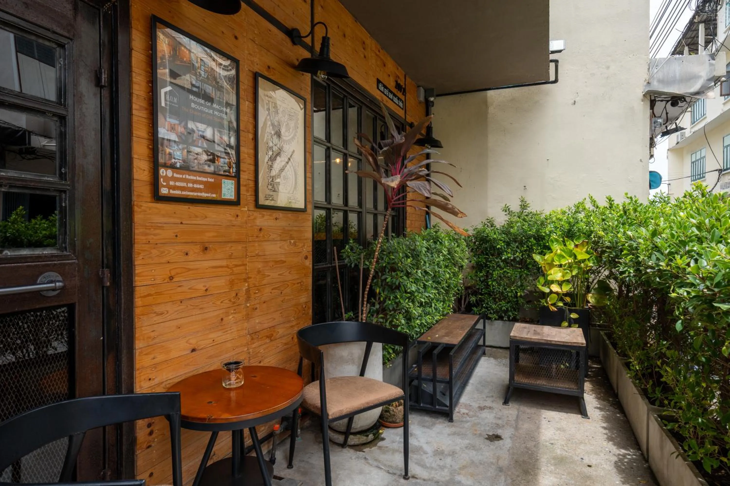 Property building in House of Machine Boutique Hotel