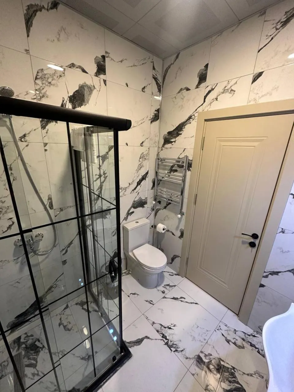 Bathroom in Akel Guest House