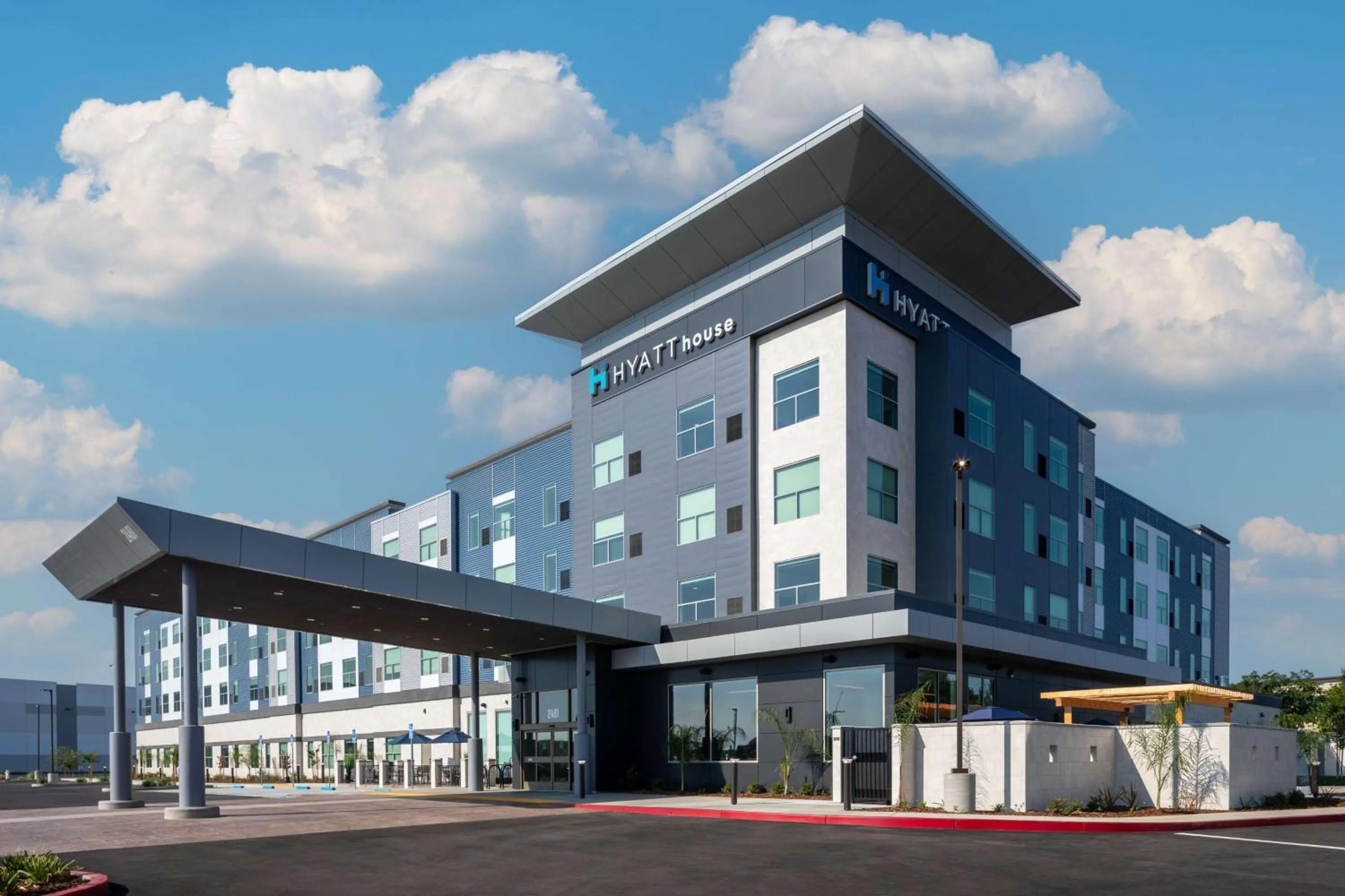 Property building in Hyatt House Vacaville