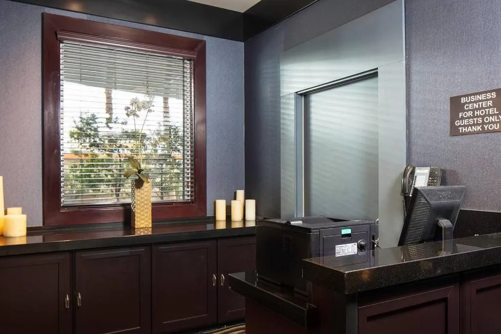 Business facilities in Ultimate Las Vegas Getaway One Bedroom Suite with Balcony, Kitchen, Gym, Pool & Free Parking