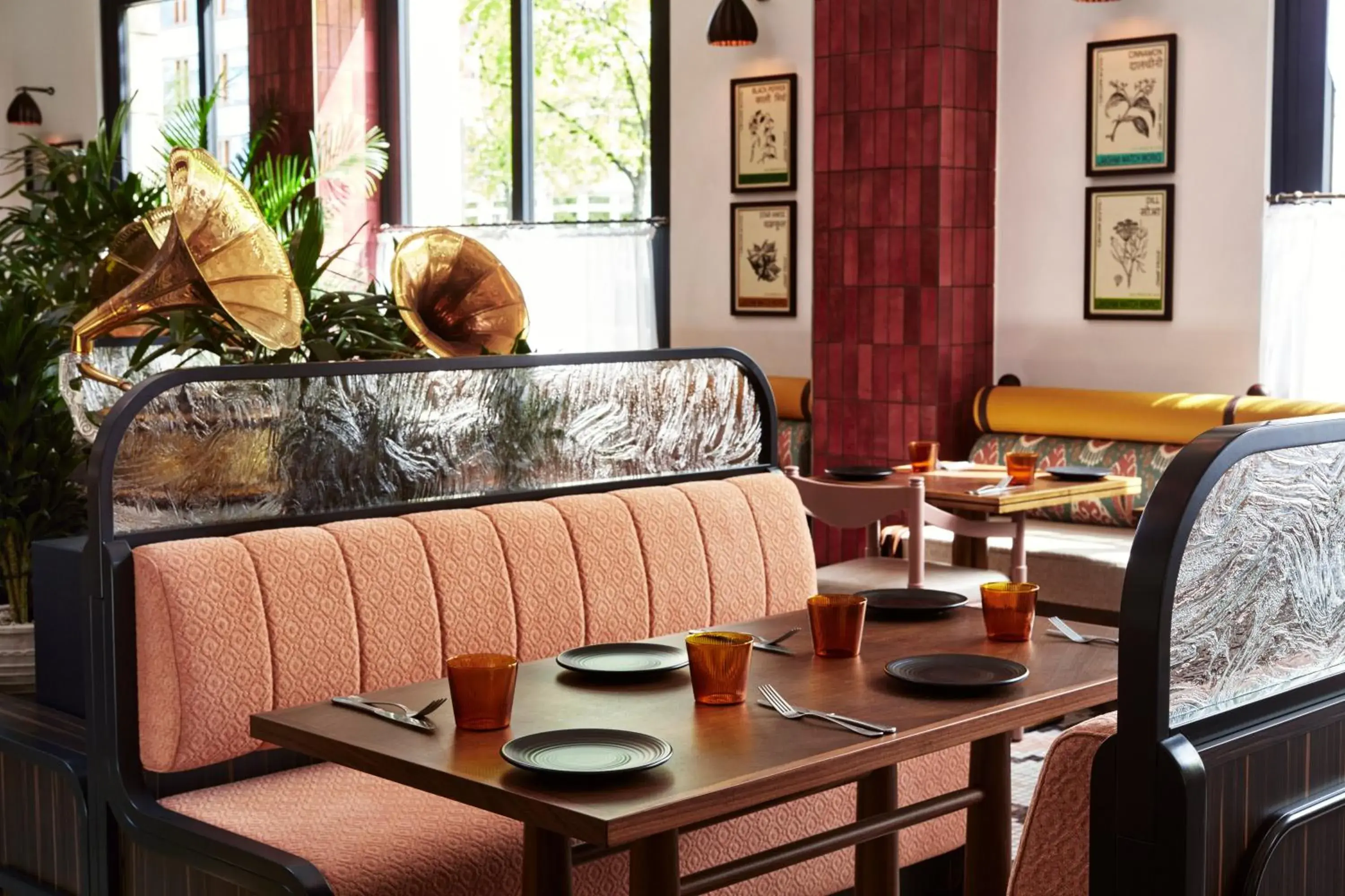 Restaurant/places to eat in The Hoxton, Berlin Restaurant/places to eat in The Hoxton, Berlin