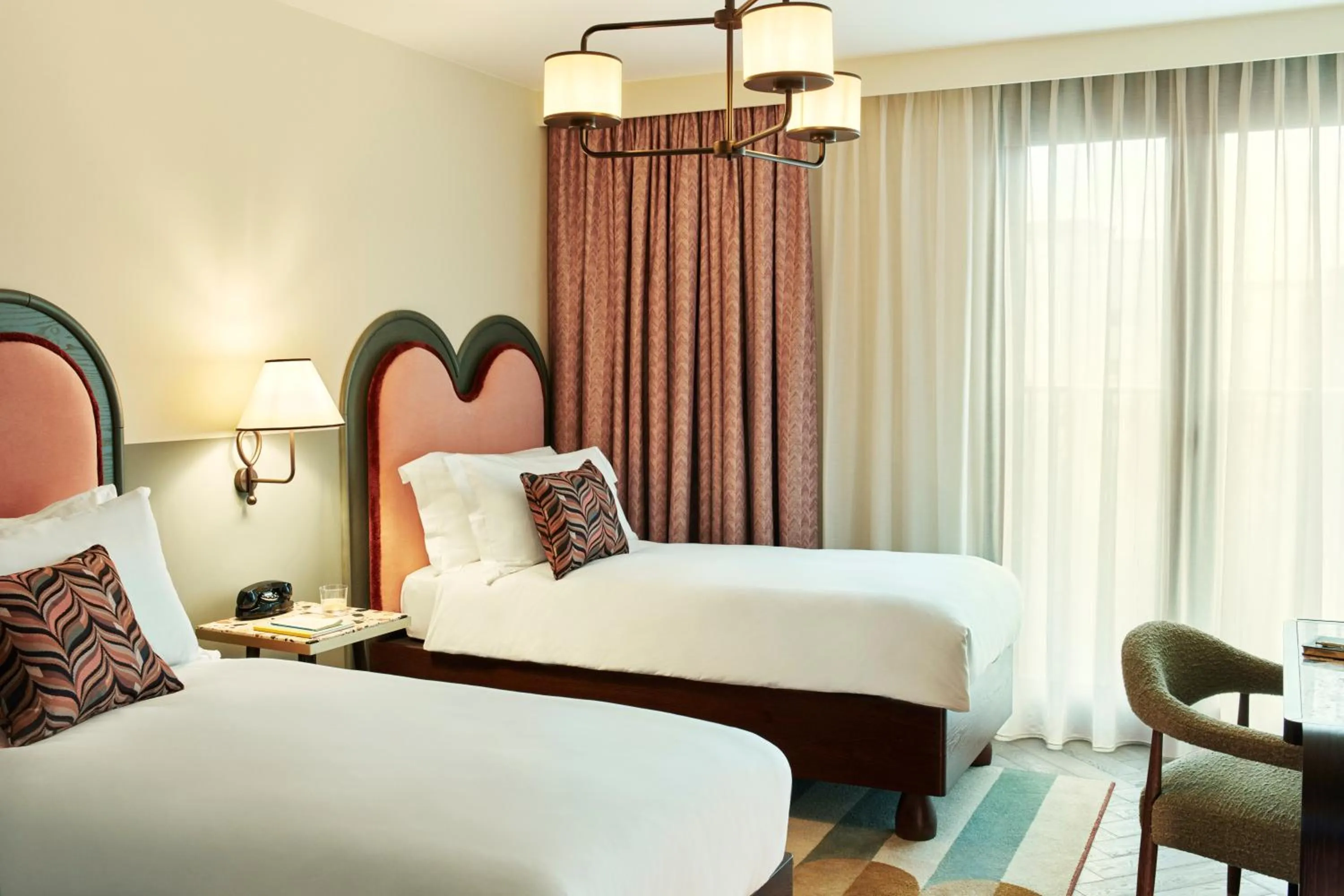 Bed in The Hoxton, Berlin