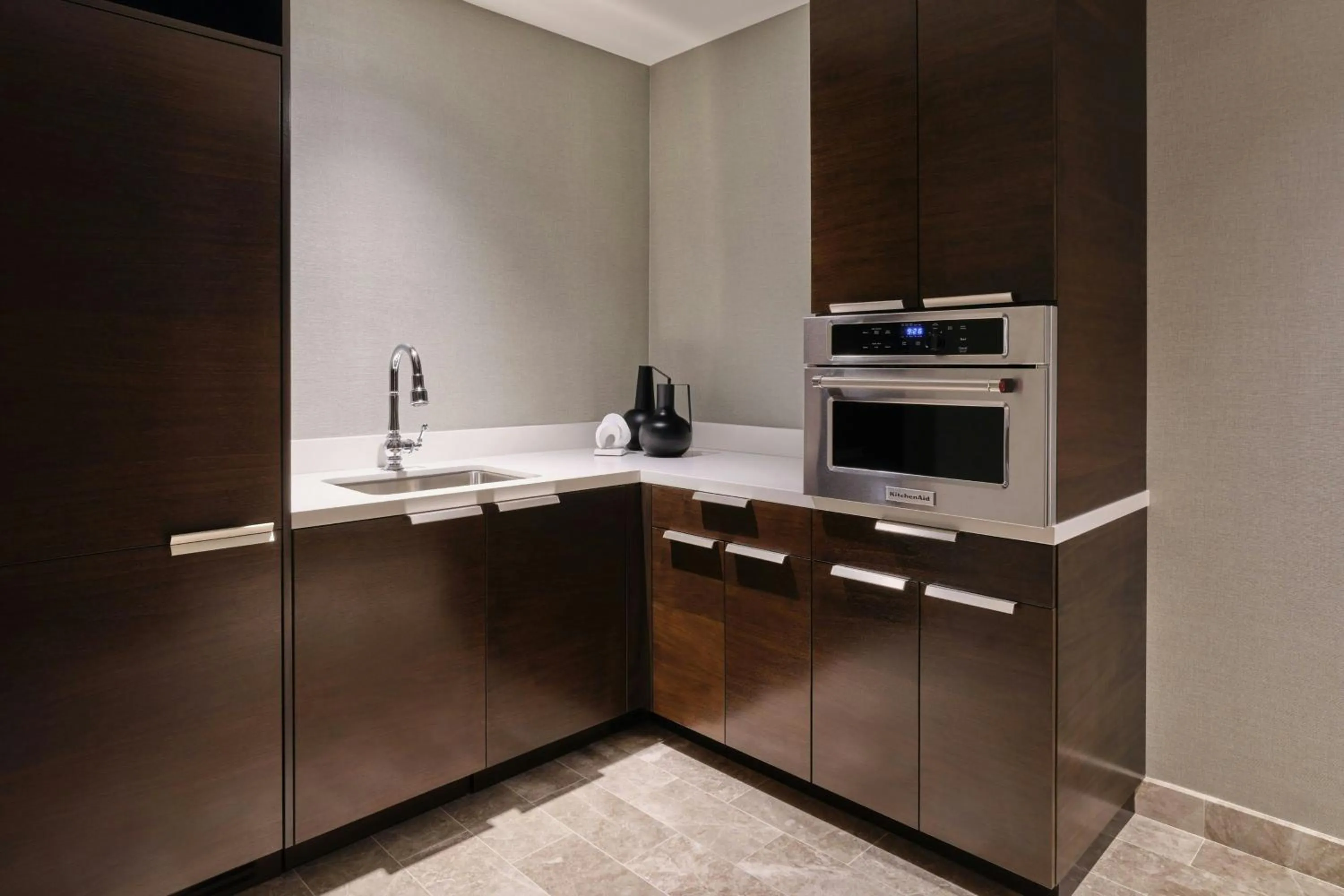 Kitchen or kitchenette in The St. Regis Chicago