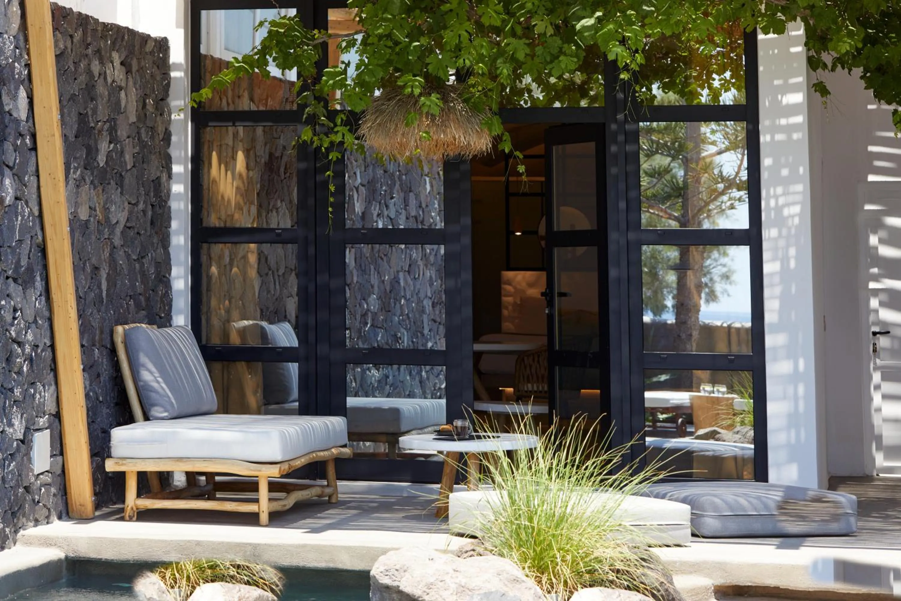 Day in Oscar Beachfront Suites - Adults Only