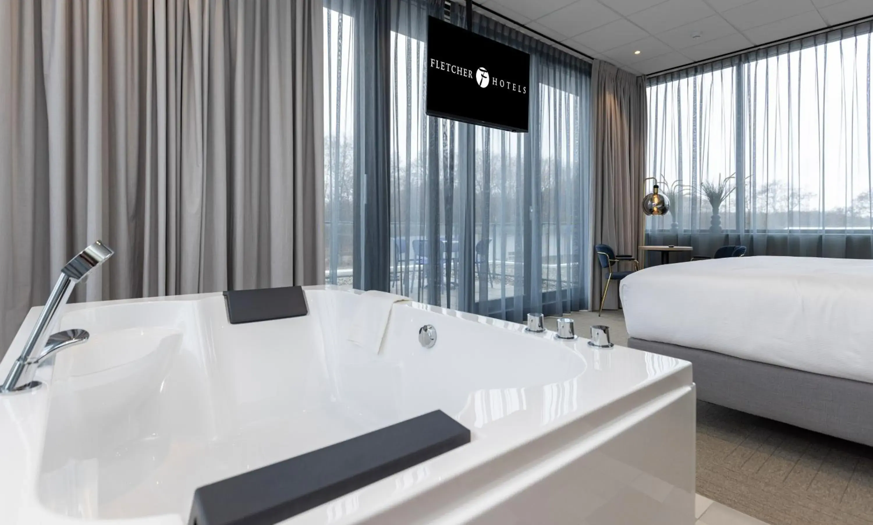 Bedroom, Bed in Fletcher Hotel-Restaurant Marknesse Bedroom, Bed in Fletcher Hotel-Restaurant Marknesse