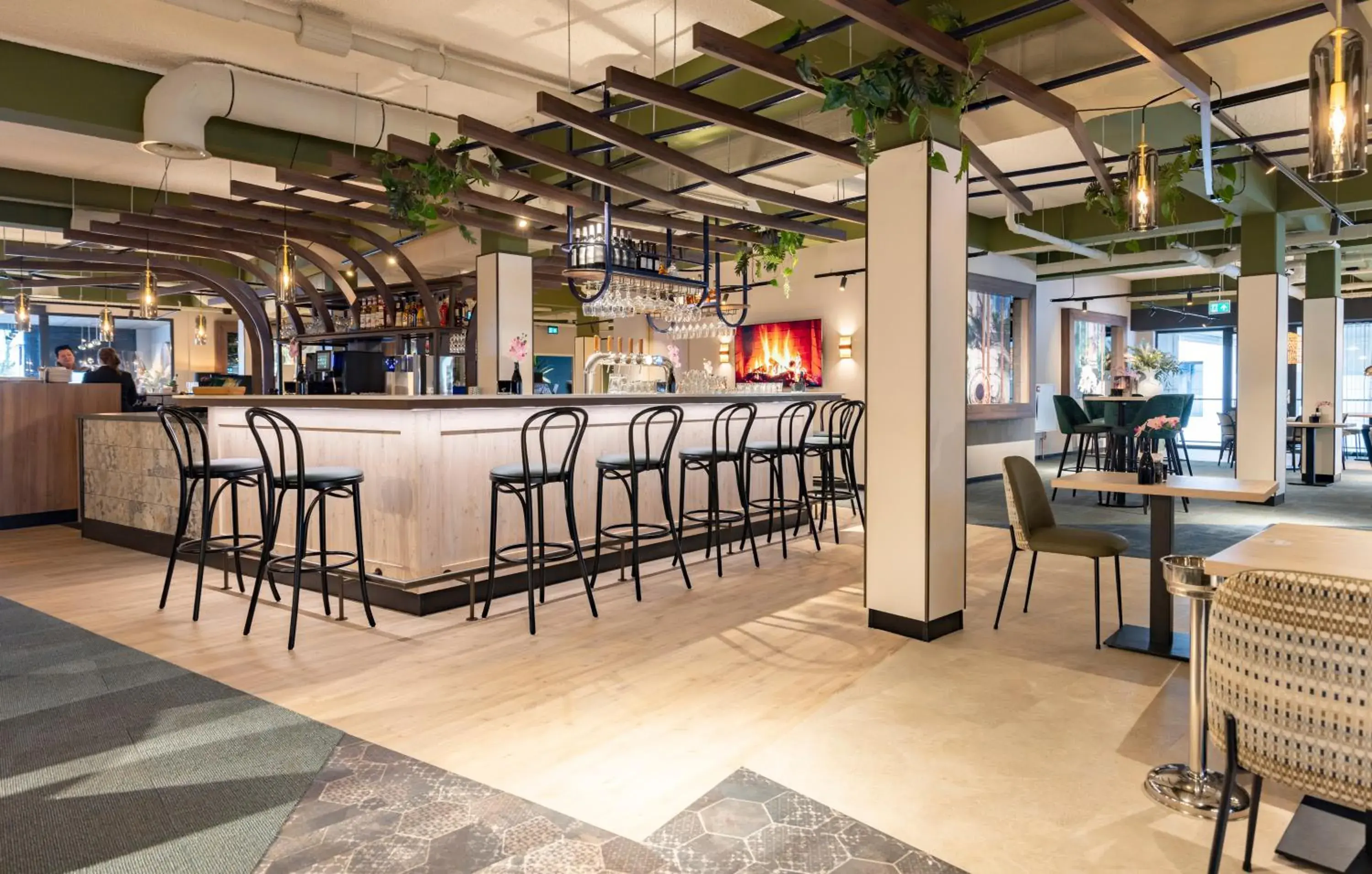 Lounge or bar in Fletcher Hotel-Restaurant Marknesse Lounge or bar in Fletcher Hotel-Restaurant Marknesse