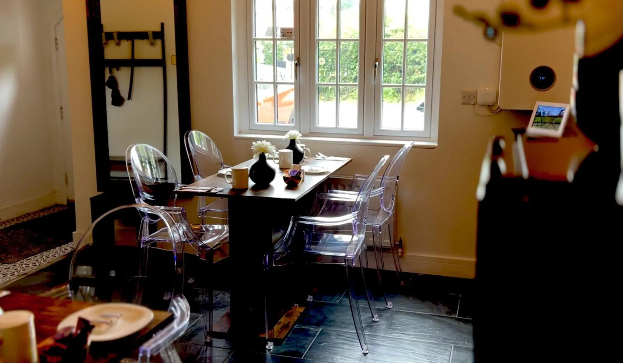 Food and drinks in Tumbleweed Cottage