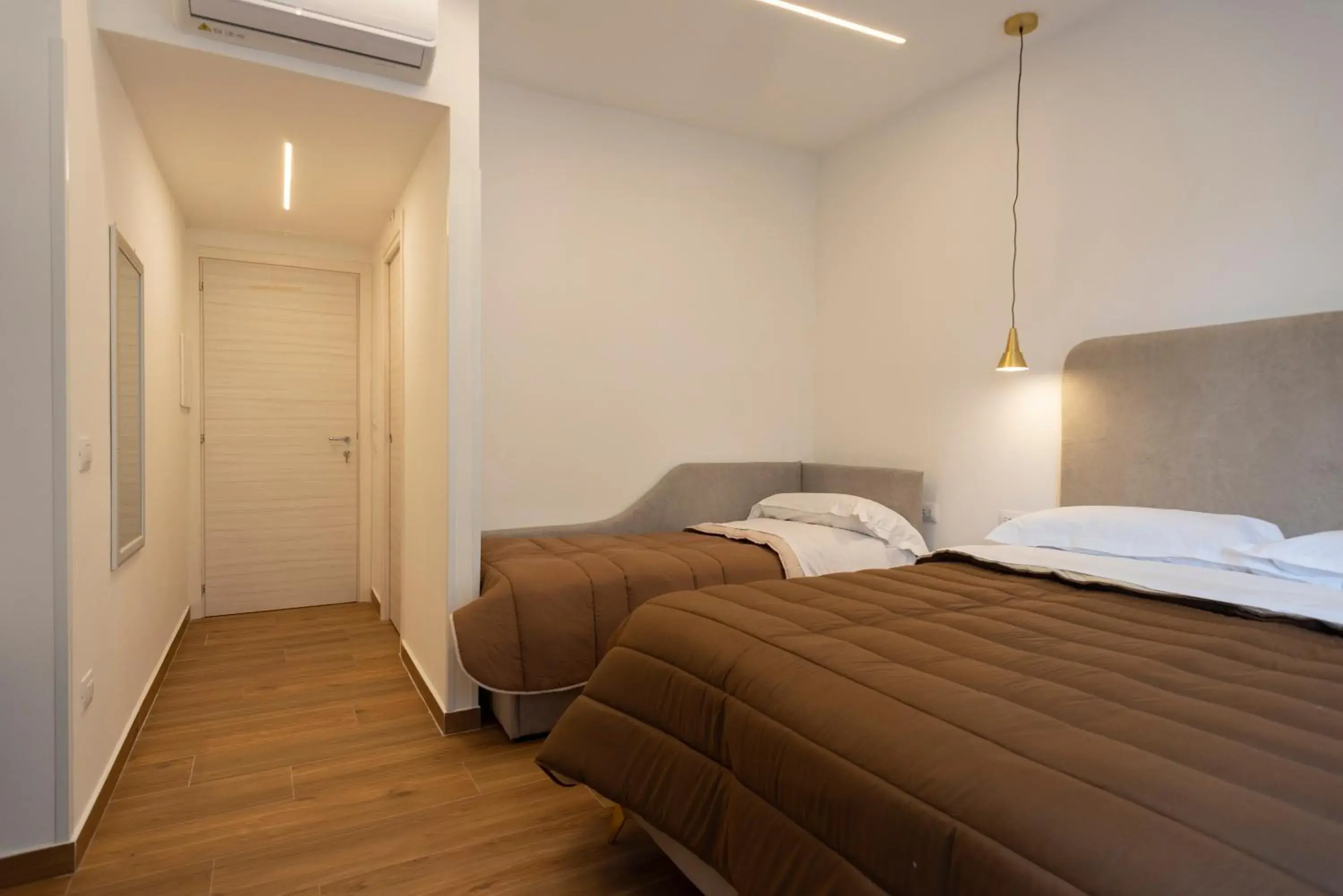 Comfort Triple Room - single occupancy in TOLEDO3 Comfort Triple Room - single occupancy in TOLEDO3