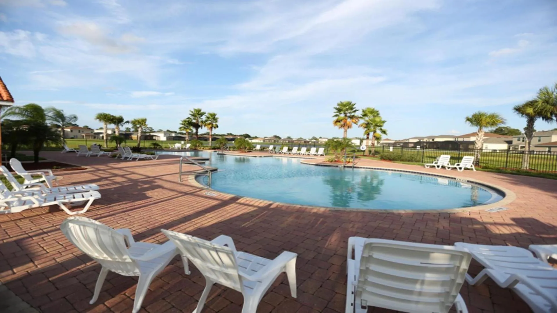 Location in Crystal Cove 1 - 7 Bed 4,5 Baths Villa