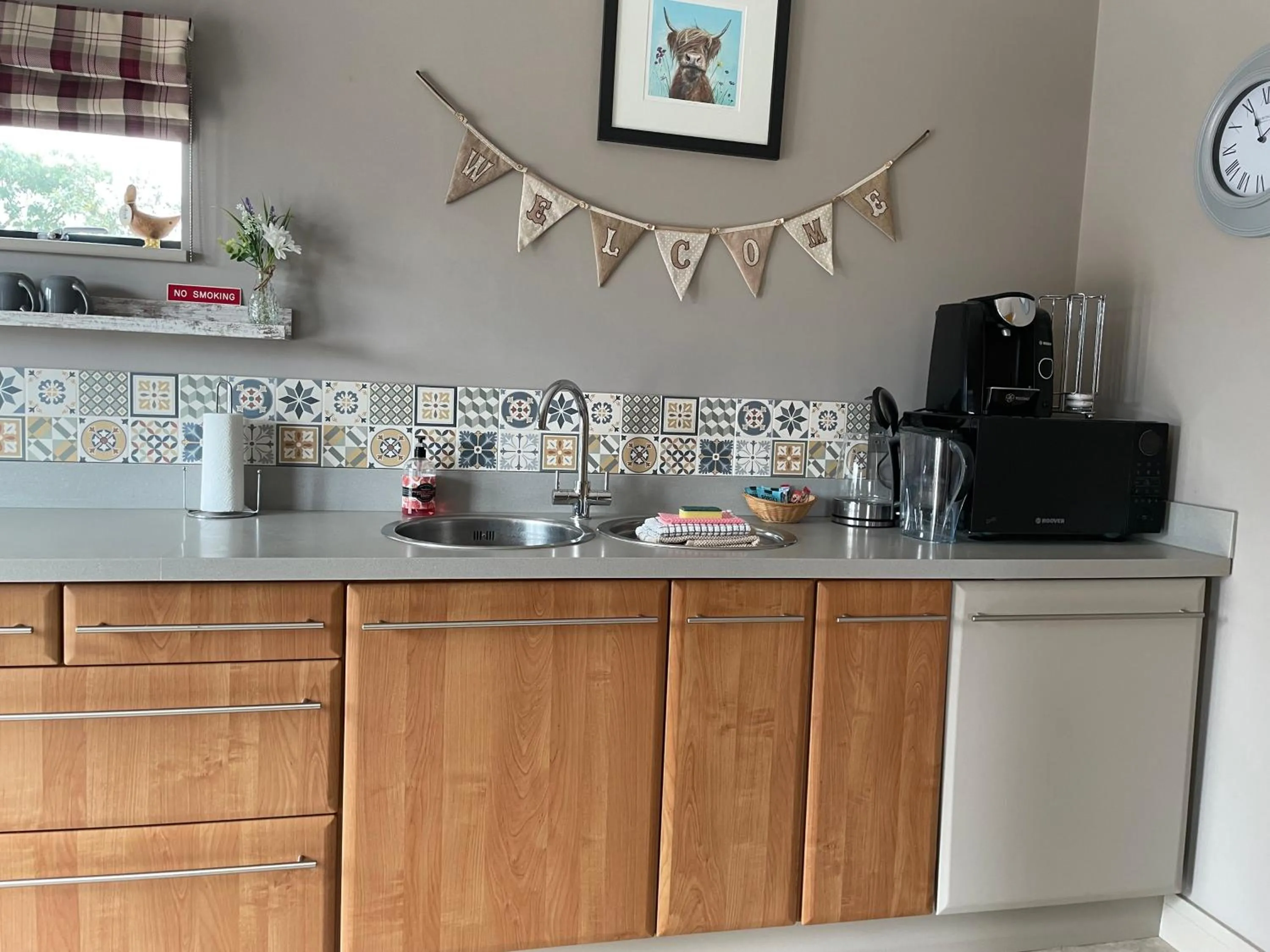 Kitchen or kitchenette in The Paddocks - Spacious annexe with rural outlook.