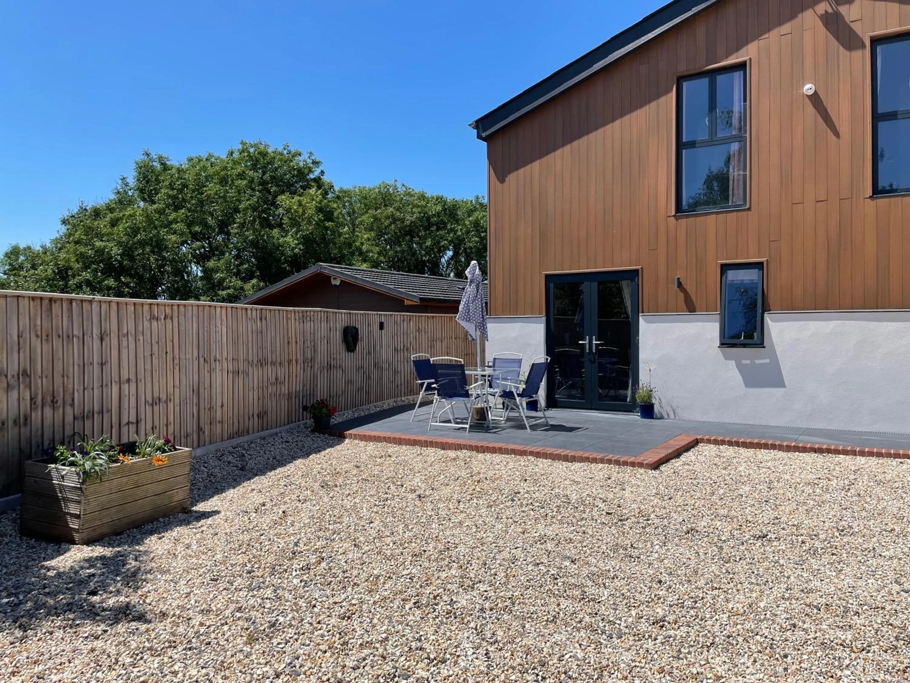 Property building in The Paddocks - Spacious annexe with rural outlook.