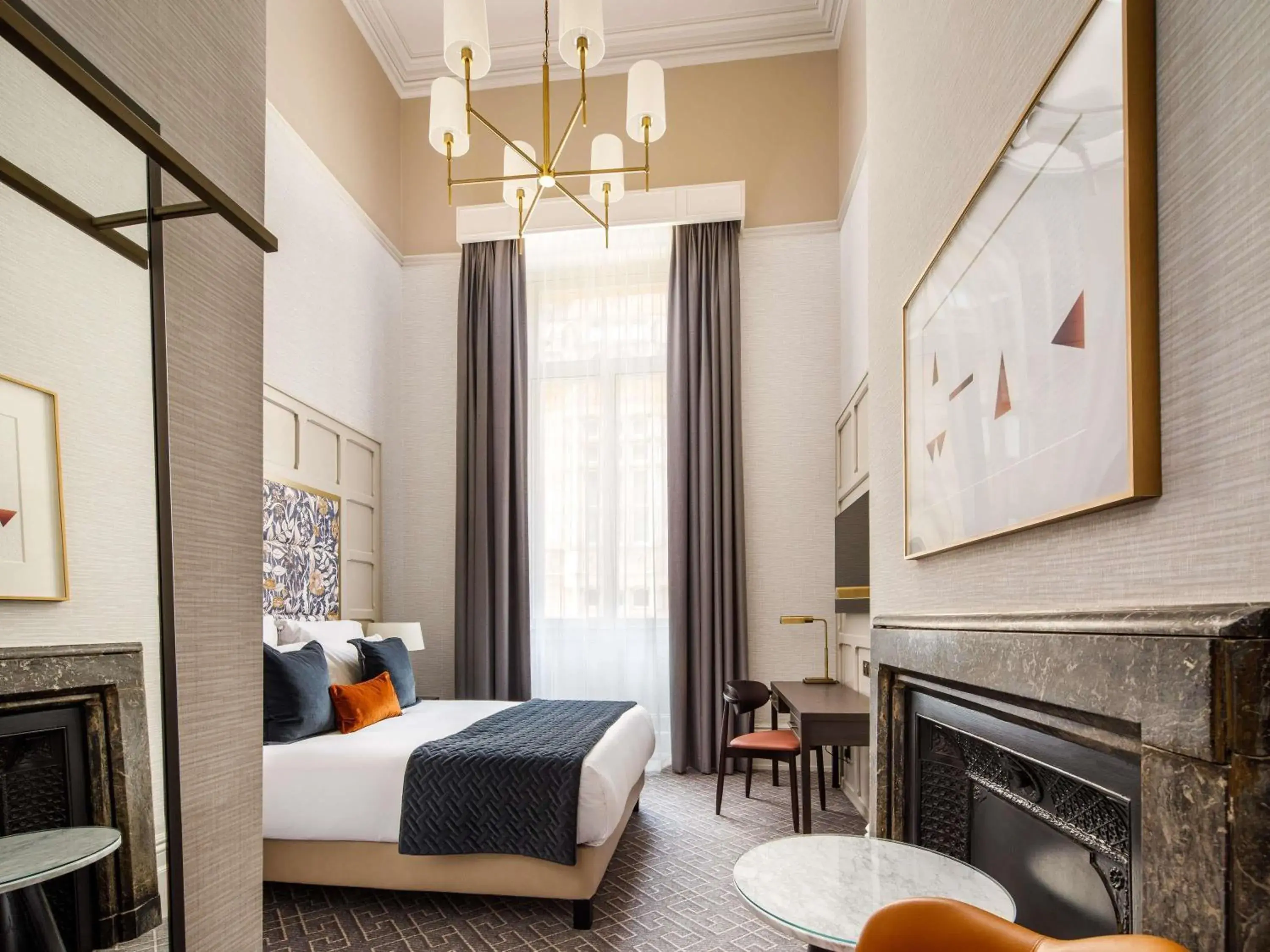 Deluxe Double Room in The Municipal Hotel Liverpool - MGallery Deluxe Double Room in The Municipal Hotel Liverpool - MGallery