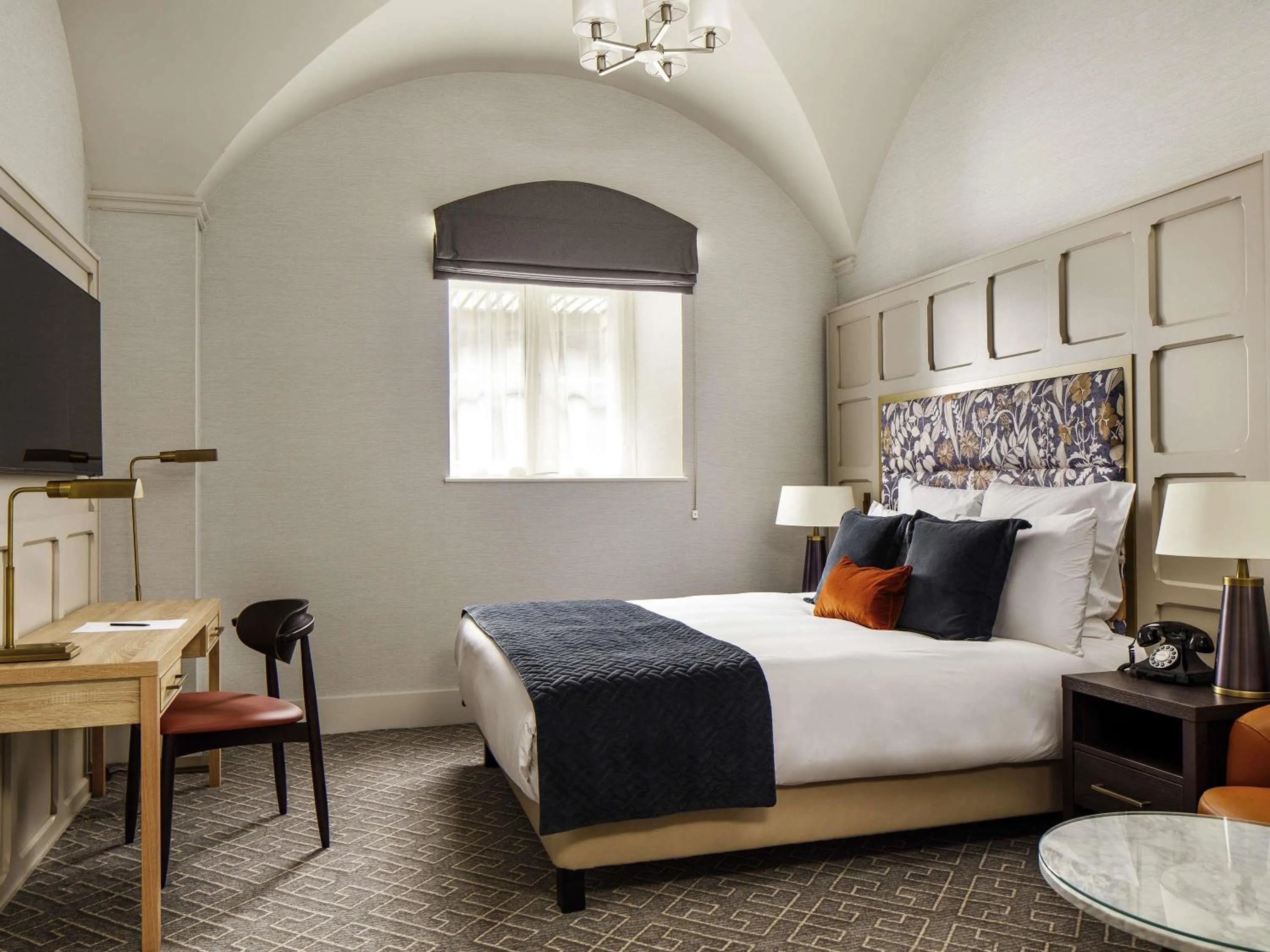 Bedroom, Bed in The Municipal Hotel Liverpool - MGallery