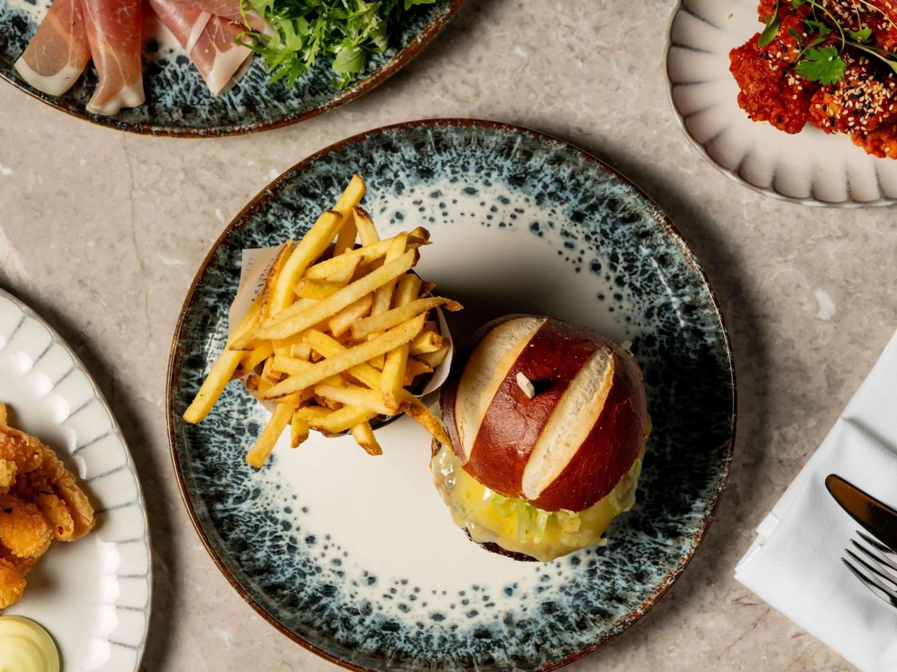 Lounge or bar in The Municipal Hotel Liverpool - MGallery