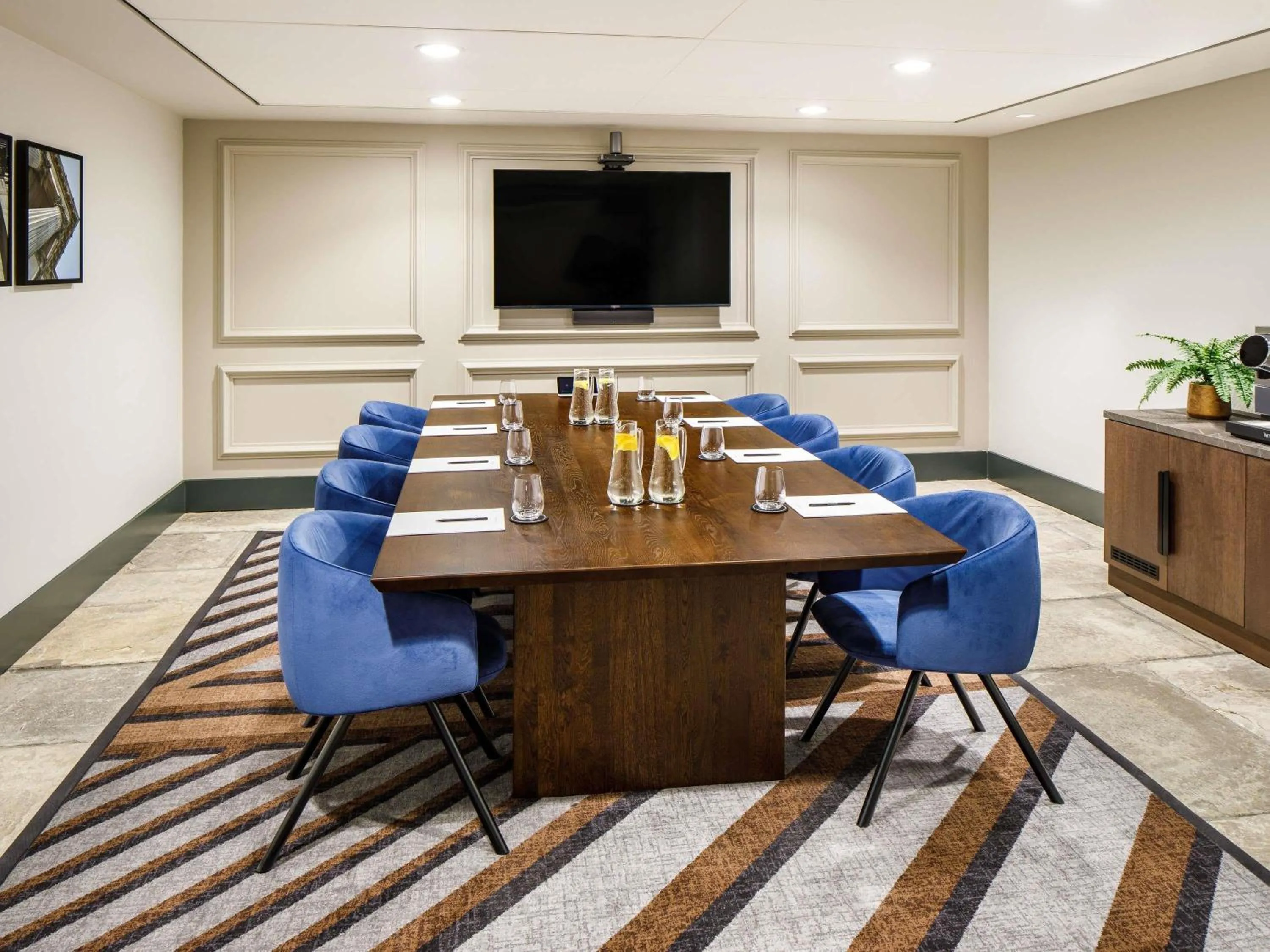 Meeting/conference room in The Municipal Hotel Liverpool - MGallery