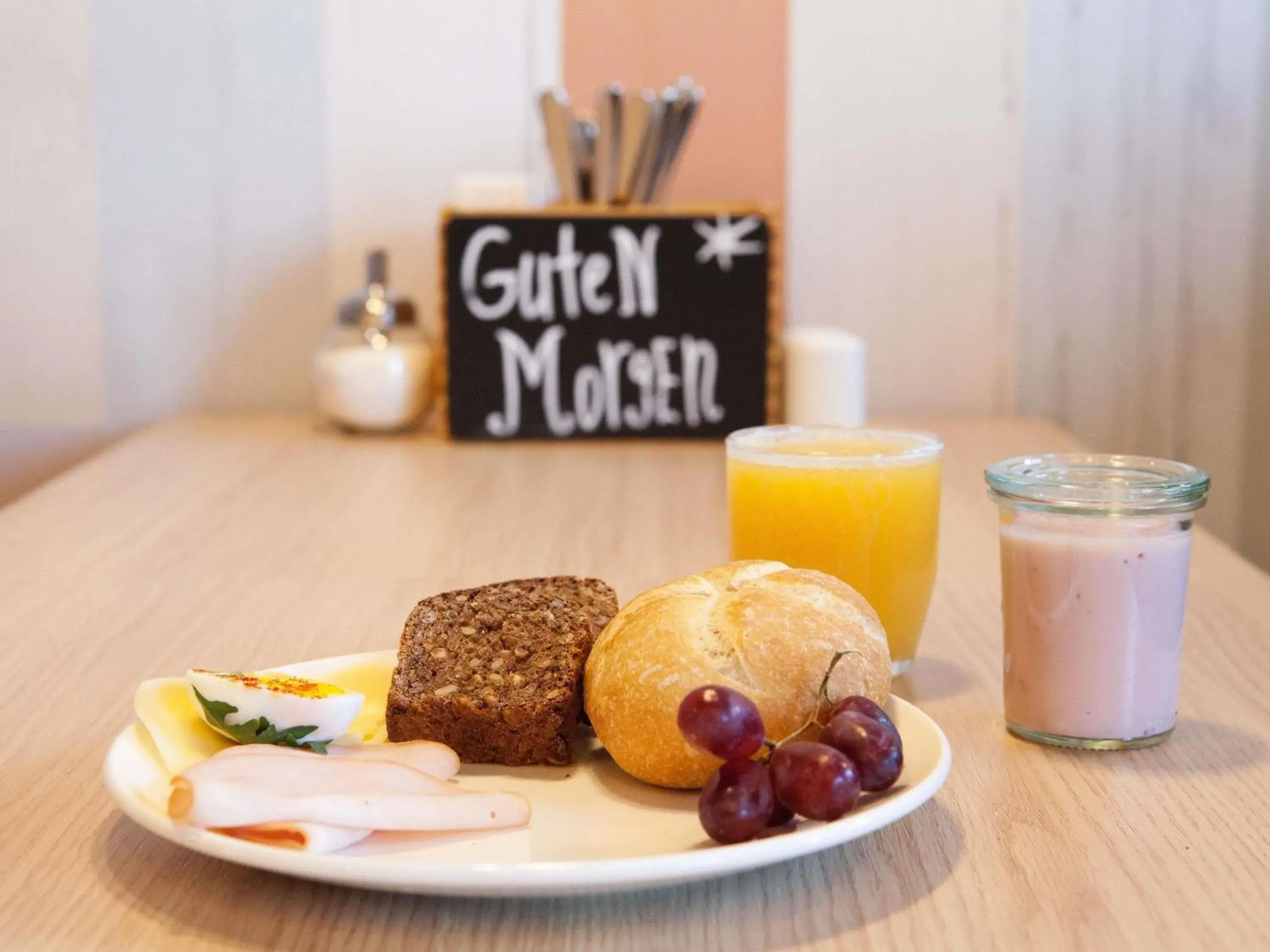 Food and drinks in greet Wien City Nord Food and drinks in greet Wien City Nord