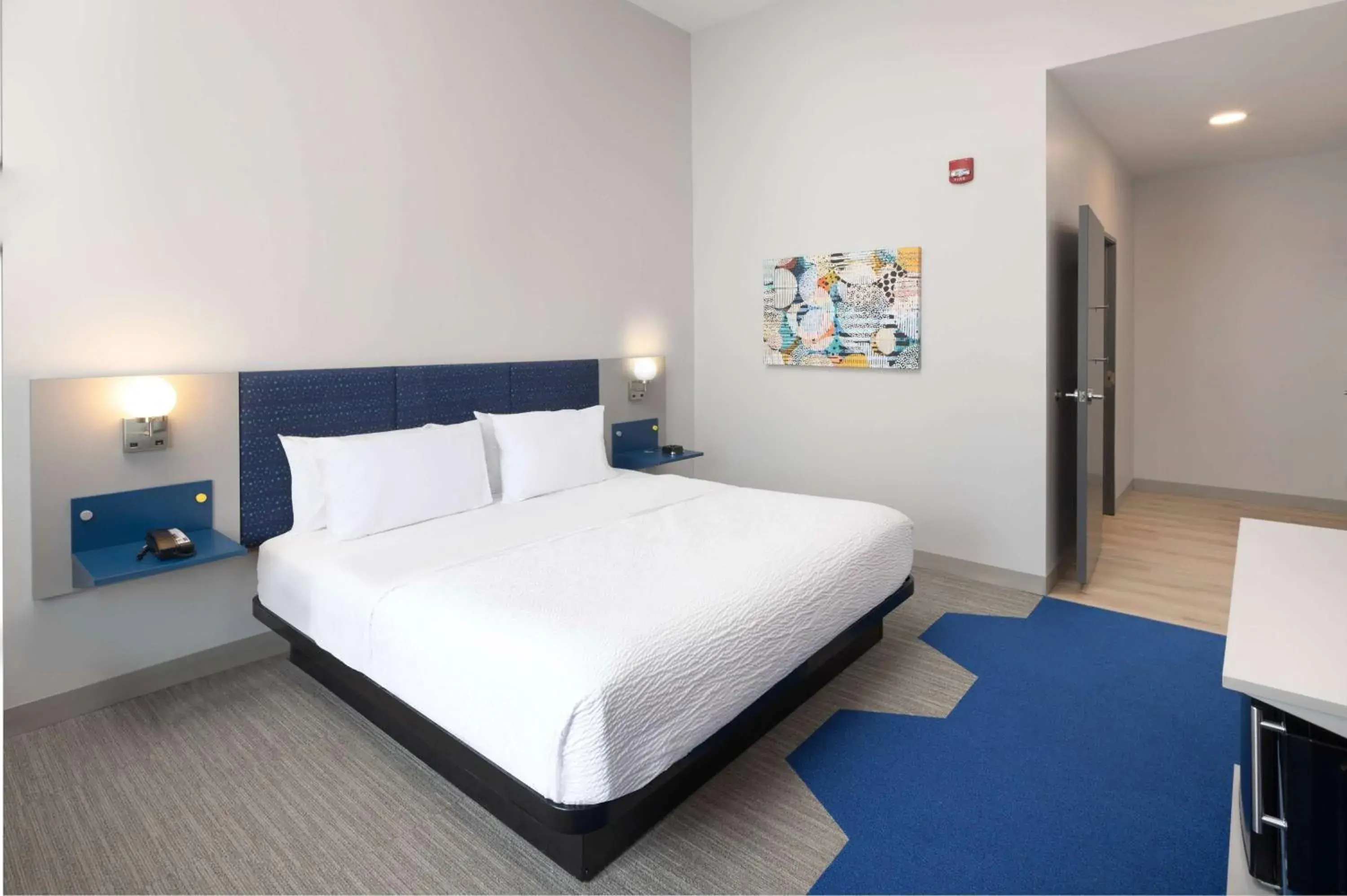 Photo of the whole room, Bed in Microtel Inn & Suites by Wyndham Macedon Photo of the whole room, Bed in Microtel Inn & Suites by Wyndham Macedon