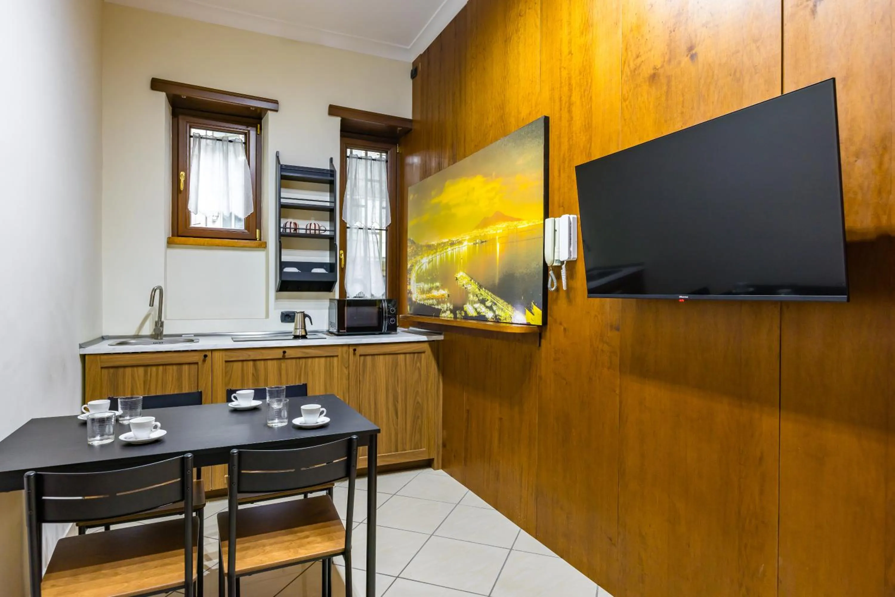 TV and multimedia in Toledo Bright Apartment by Wonderful Italy