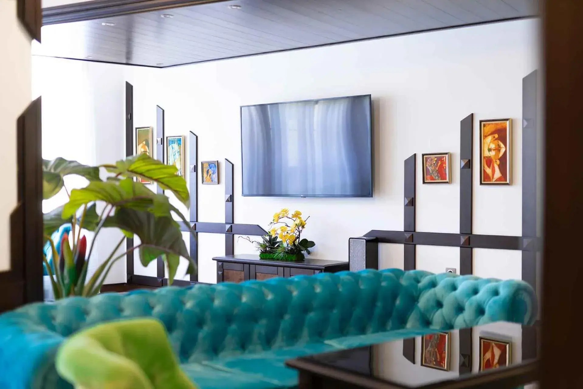 Lounge or bar in Armaco Residence Lounge or bar in Armaco Residence