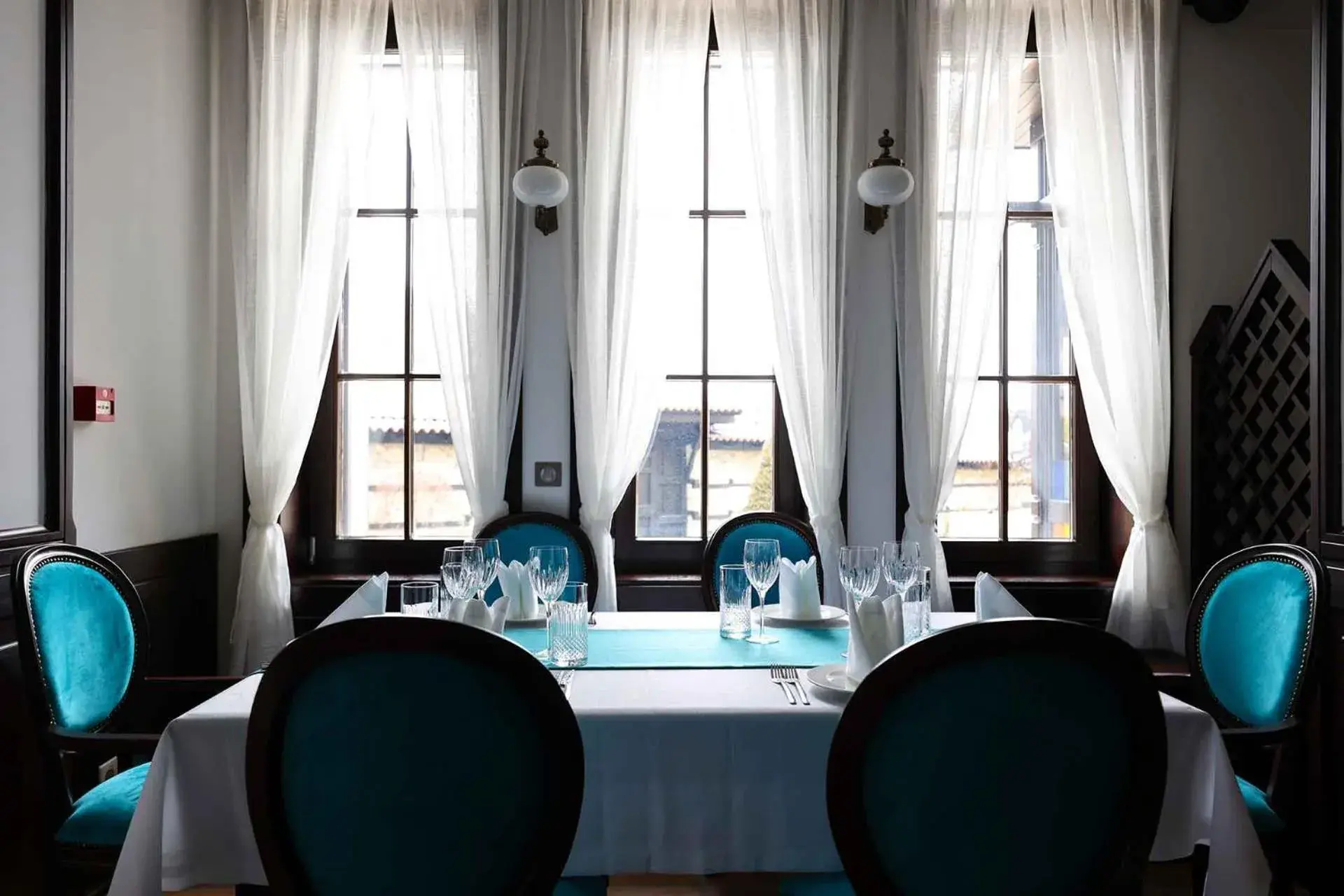 Restaurant/places to eat in Armaco Residence Restaurant/places to eat in Armaco Residence