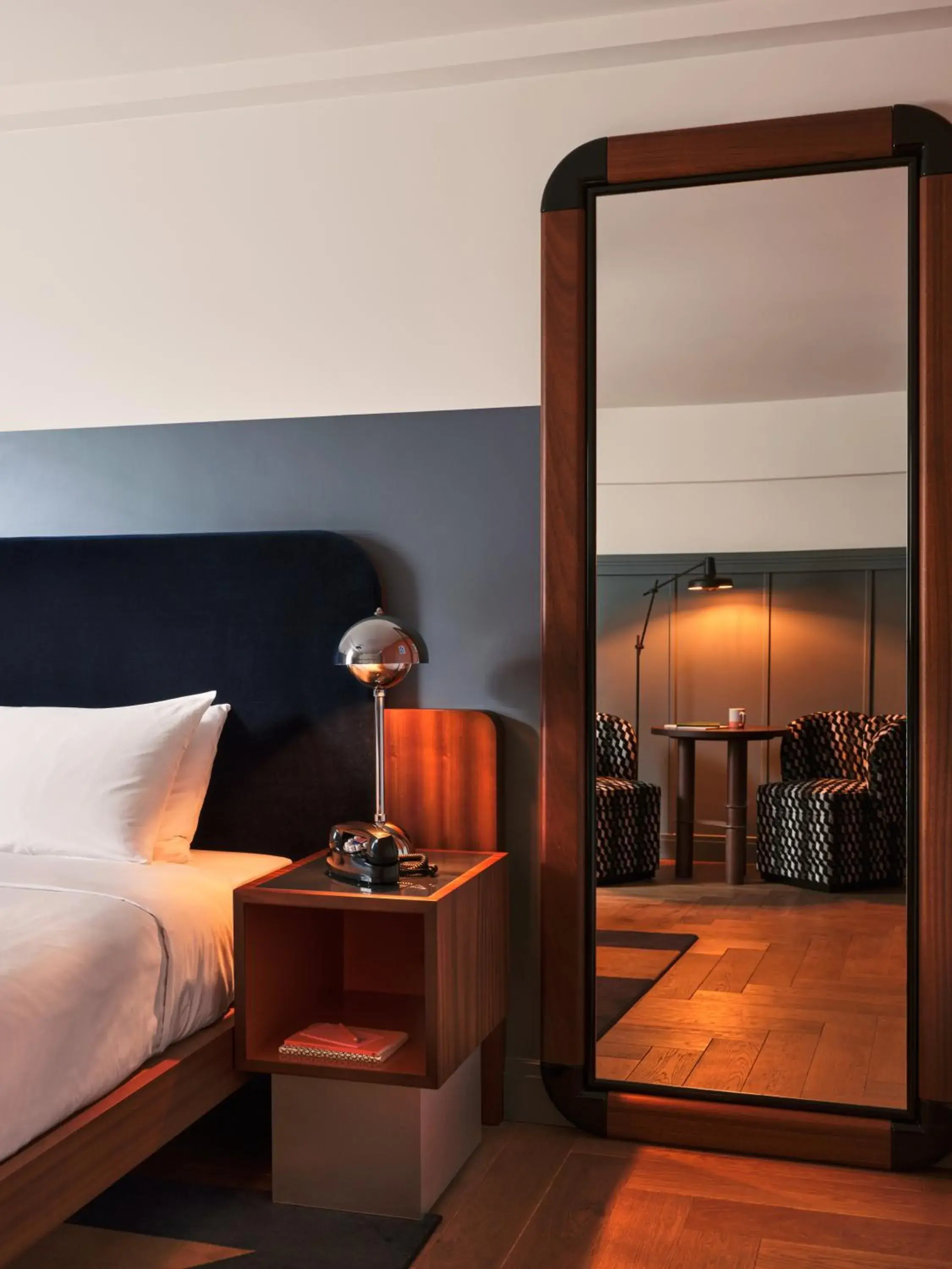 Bedroom, Bed in The Hoxton Lloyd Amsterdam City Centre East Bedroom, Bed in The Hoxton Lloyd Amsterdam City Centre East