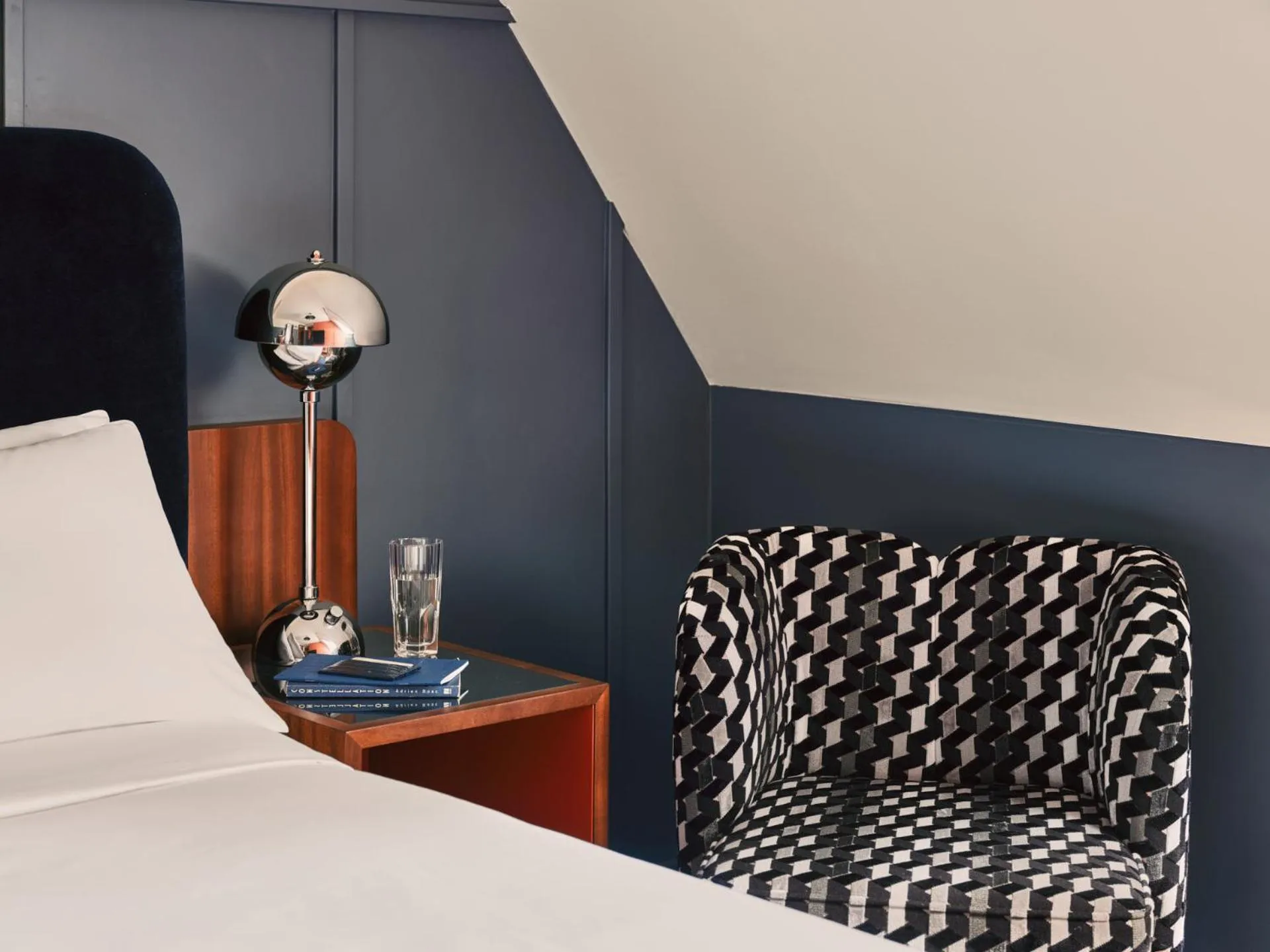 Seating area, Bed in The Hoxton Lloyd Amsterdam City Centre East