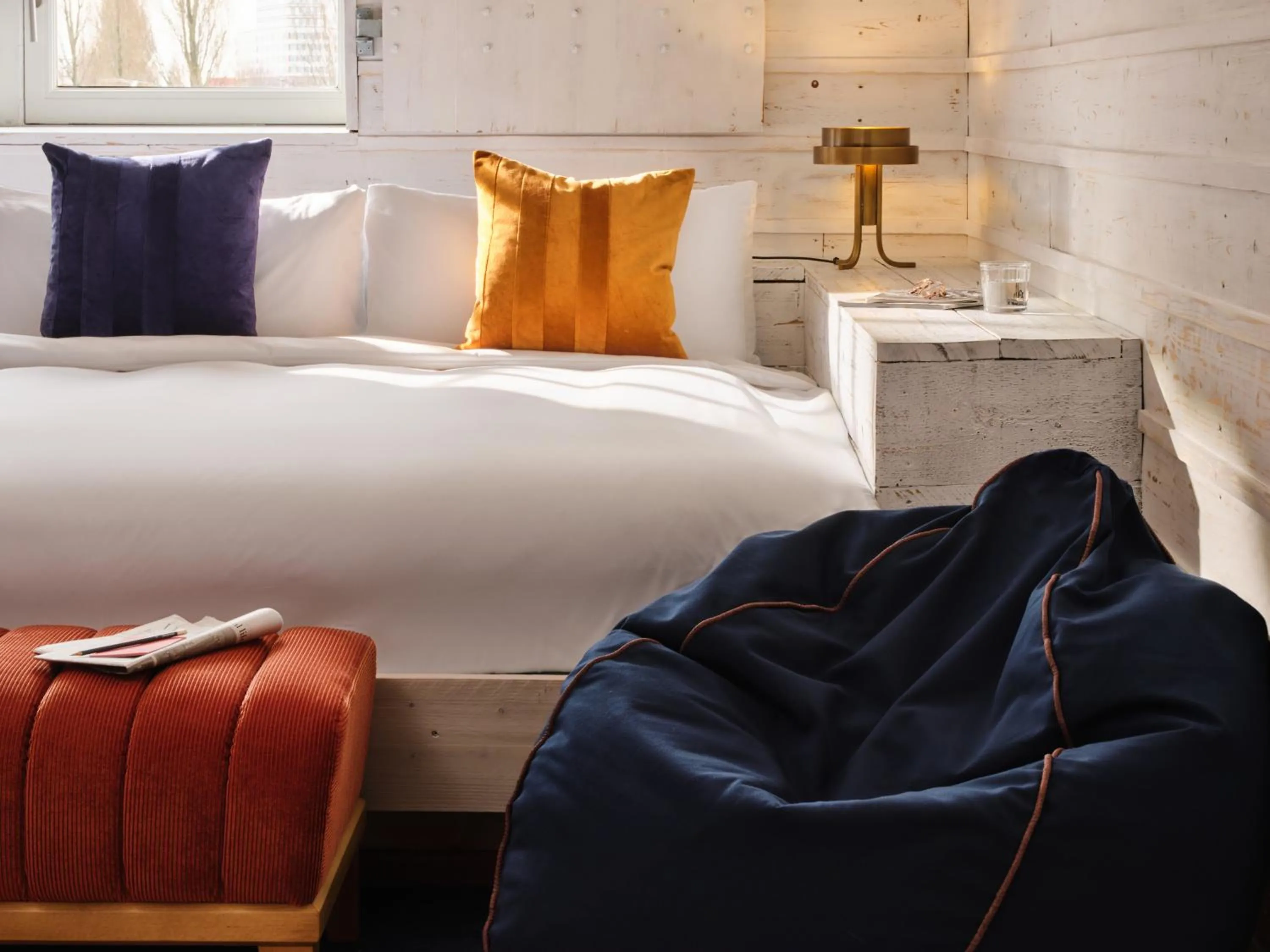 Property building, Bed in The Hoxton Lloyd Amsterdam City Centre East