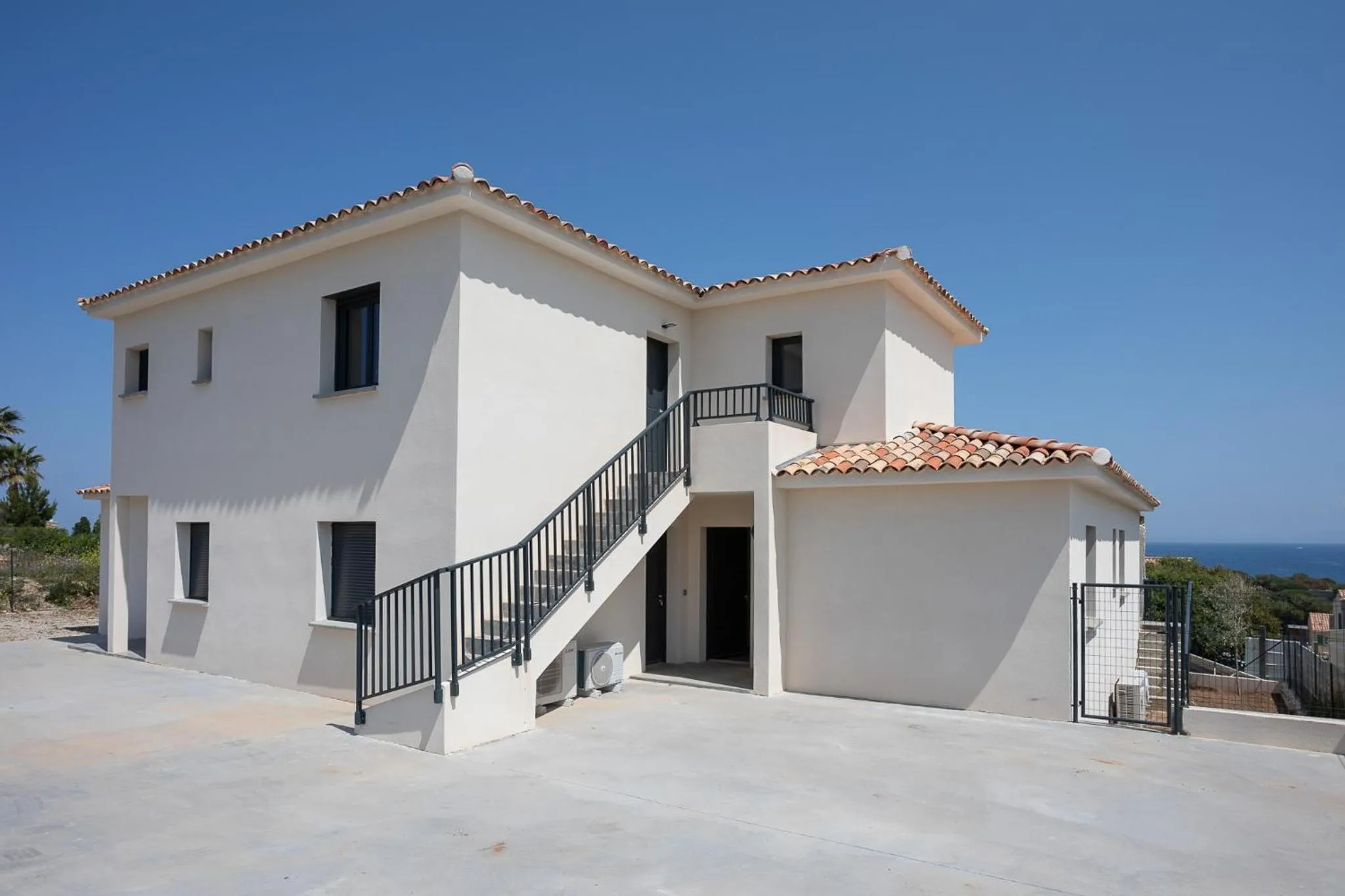 Property building in Di Luce