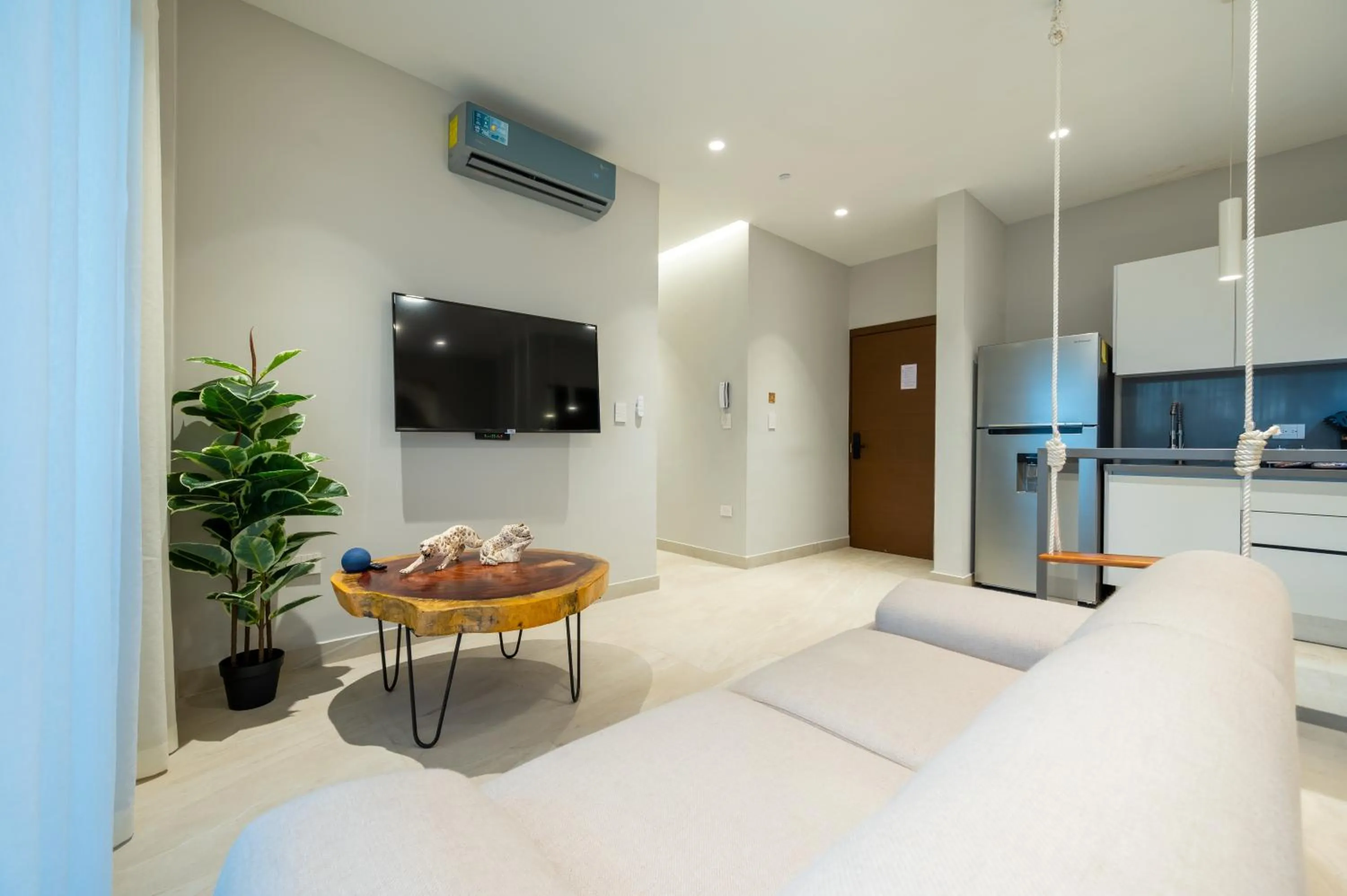 TV and multimedia in Kippal - Modern Oasis - ApartHotel