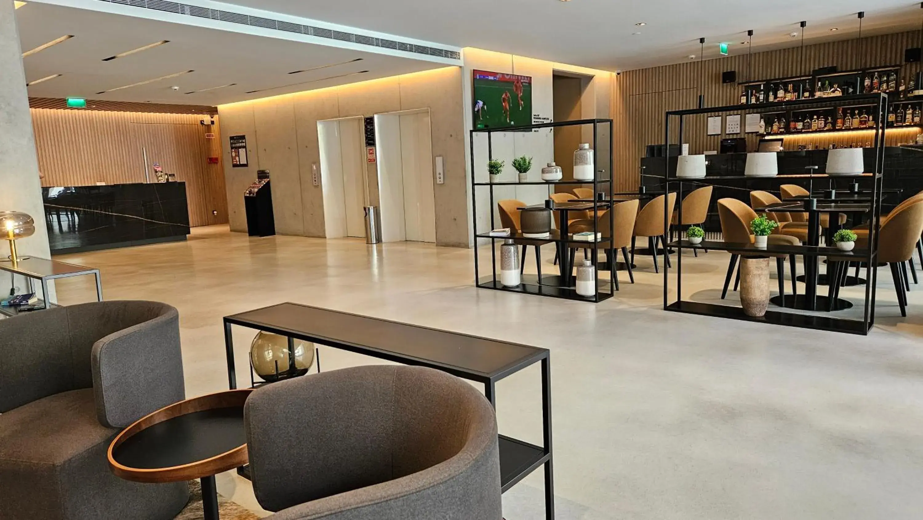 Lounge or bar in Hotel Principe Avila Lounge or bar in Hotel Principe Avila