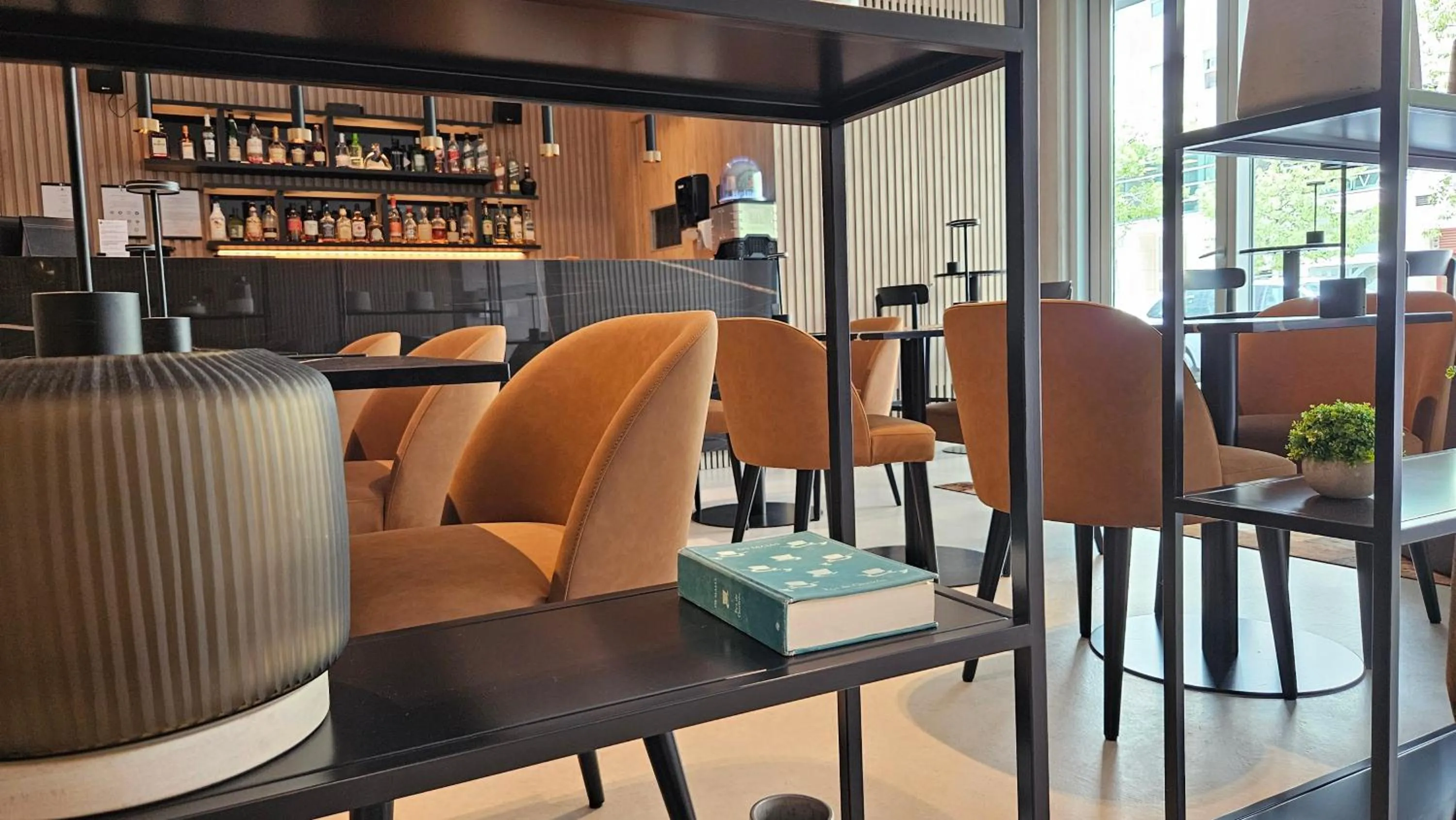 Lounge or bar in Hotel Principe Avila