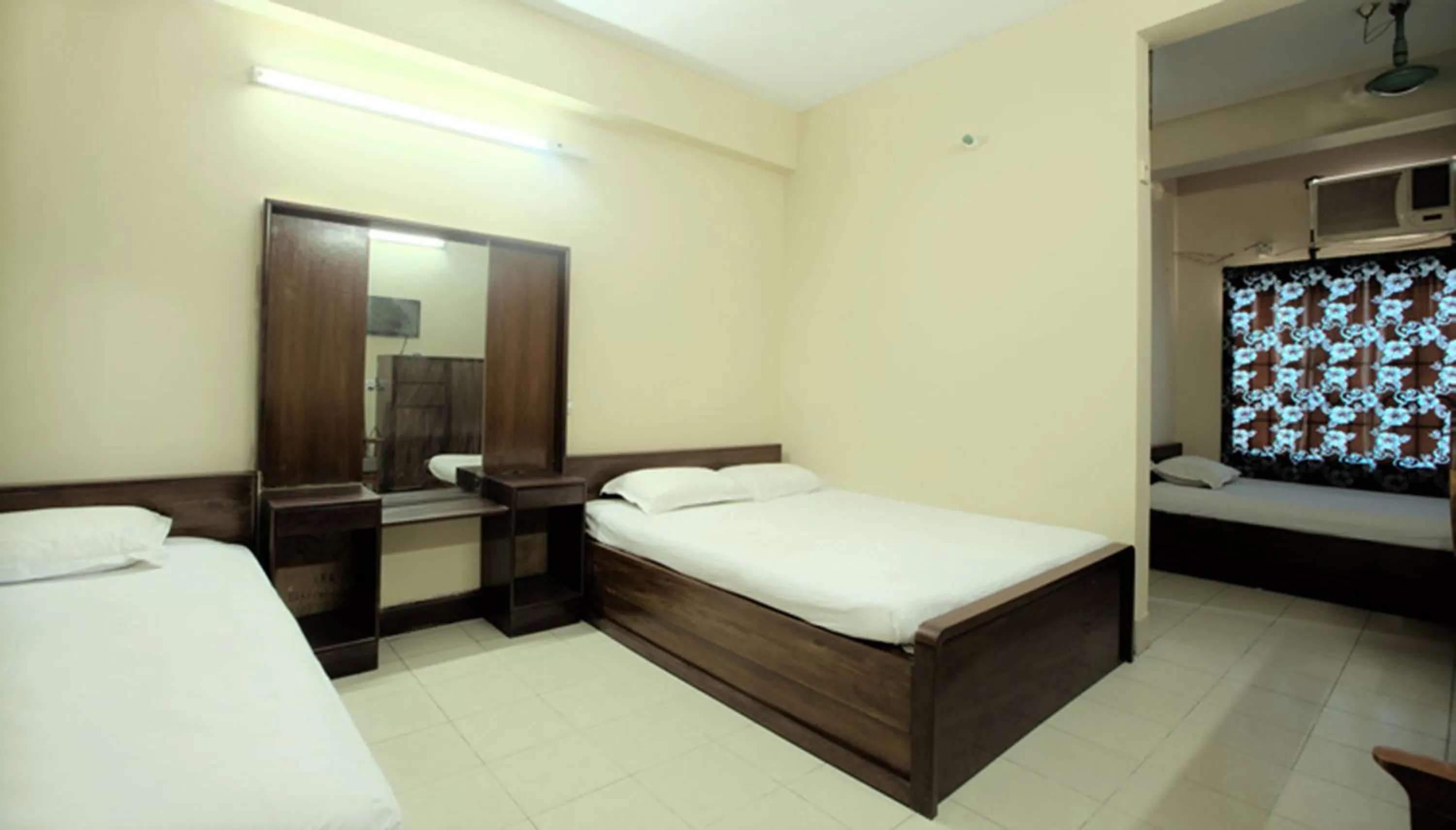 Bed in Hotel Sea Queen