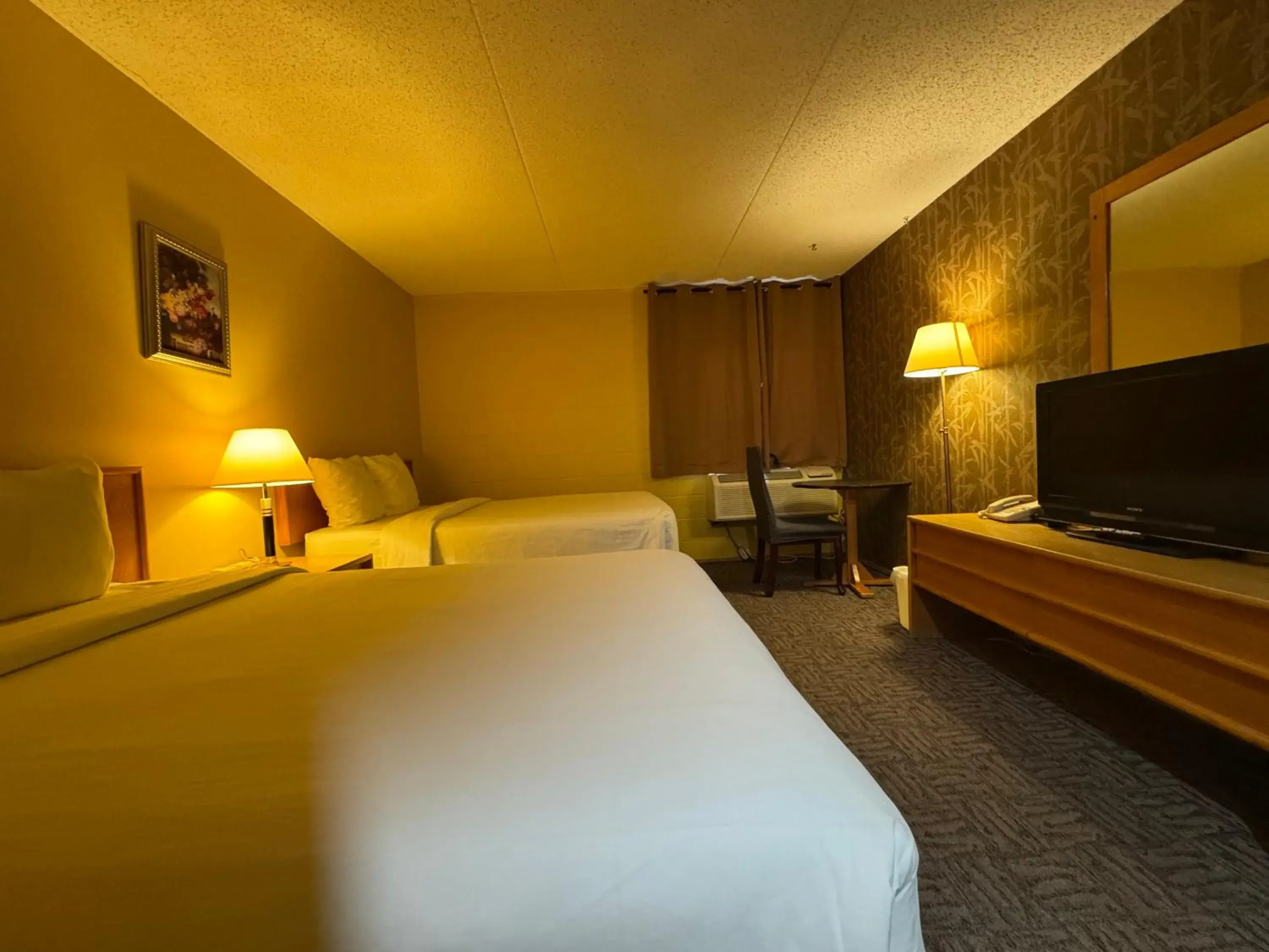 Double Room in Best Stay Inn Double Room in Best Stay Inn