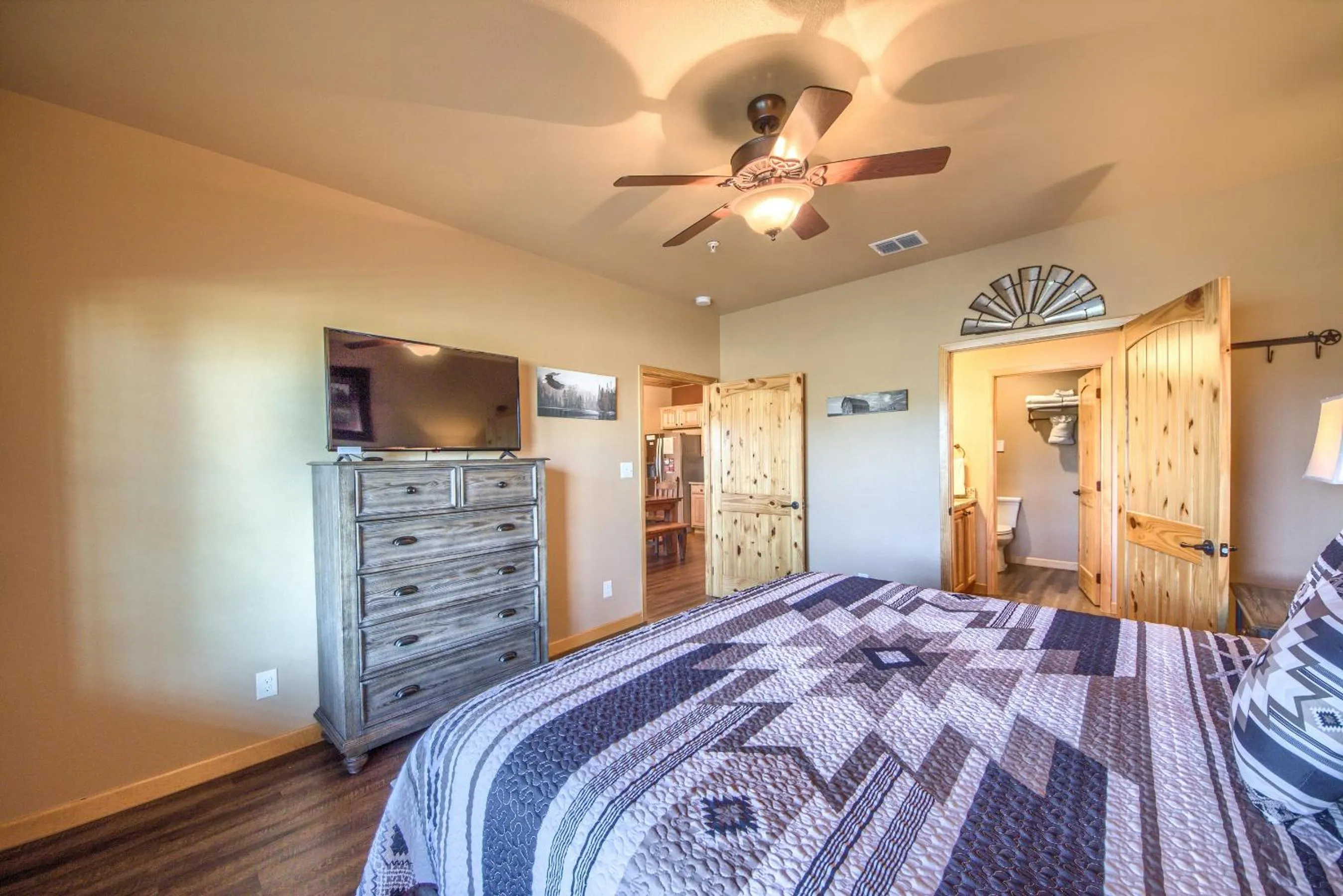 Other, Bed in Old Mills Resort OM A8