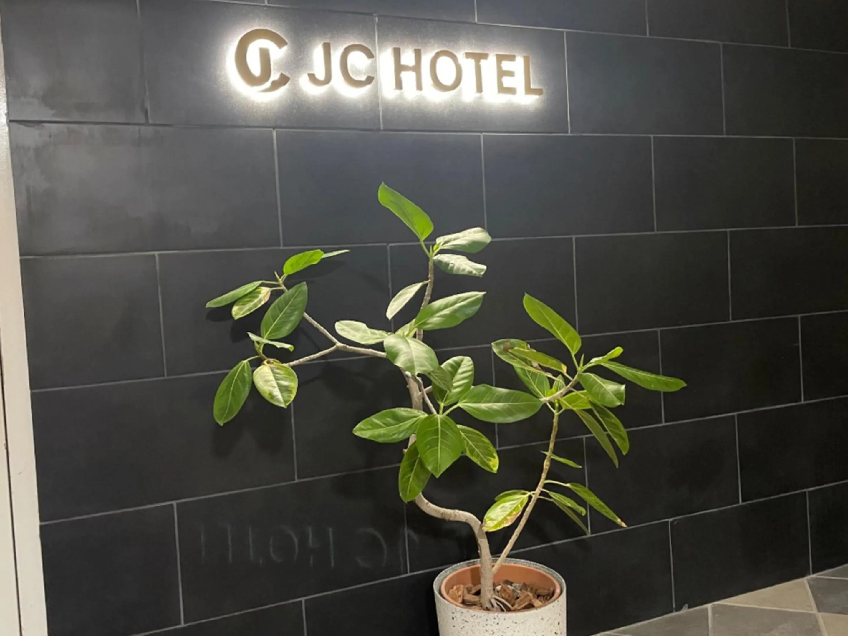 Facade/entrance in JC HOTEL NaHa