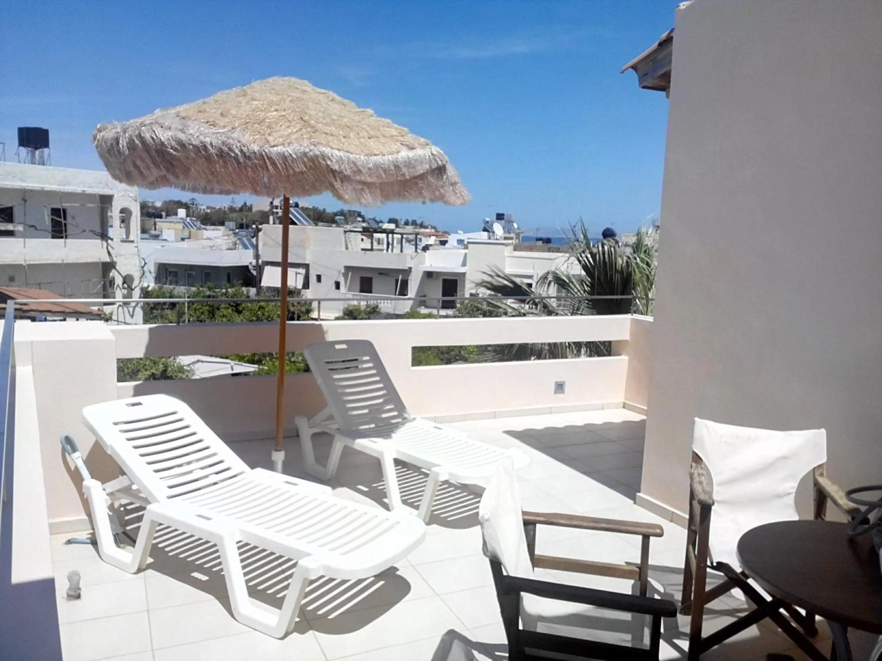 Day in Maria Apartments