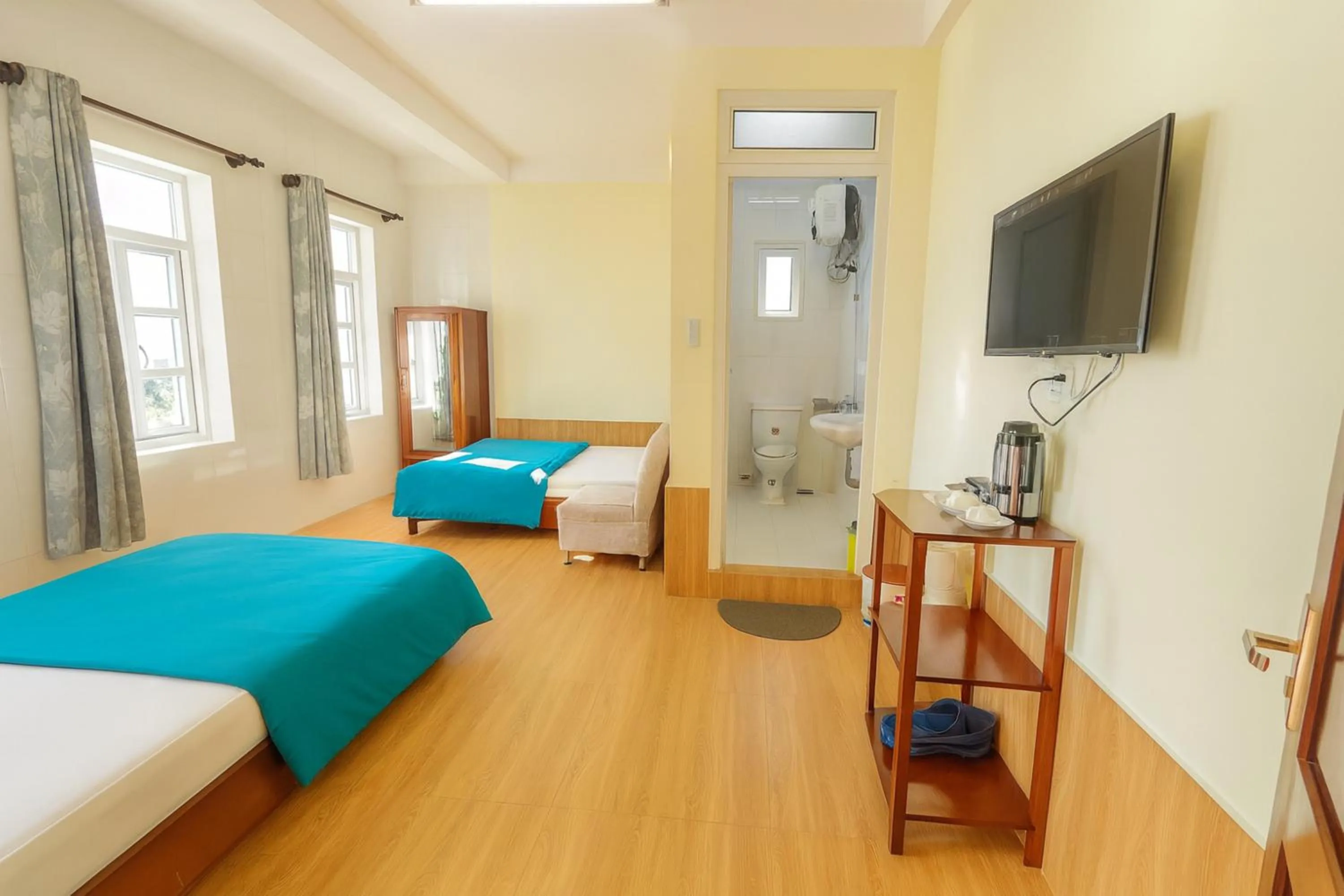 Bed in Hân Hoan Hotel