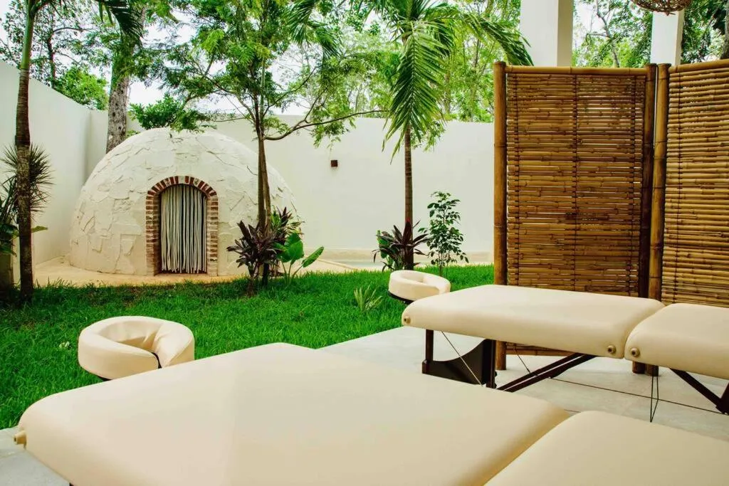 Massage in DK31 Wifi 600mb, Cheap Scooters by Moikkarentals