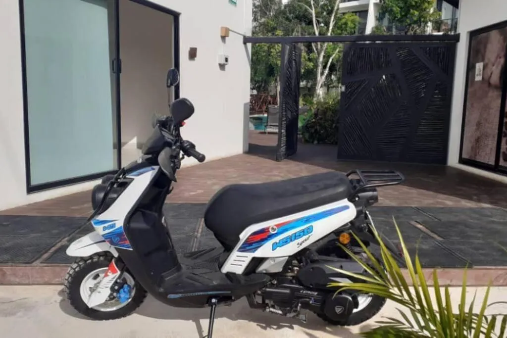 DK31 Wifi 600mb, Cheap Scooters by Moikkarentals