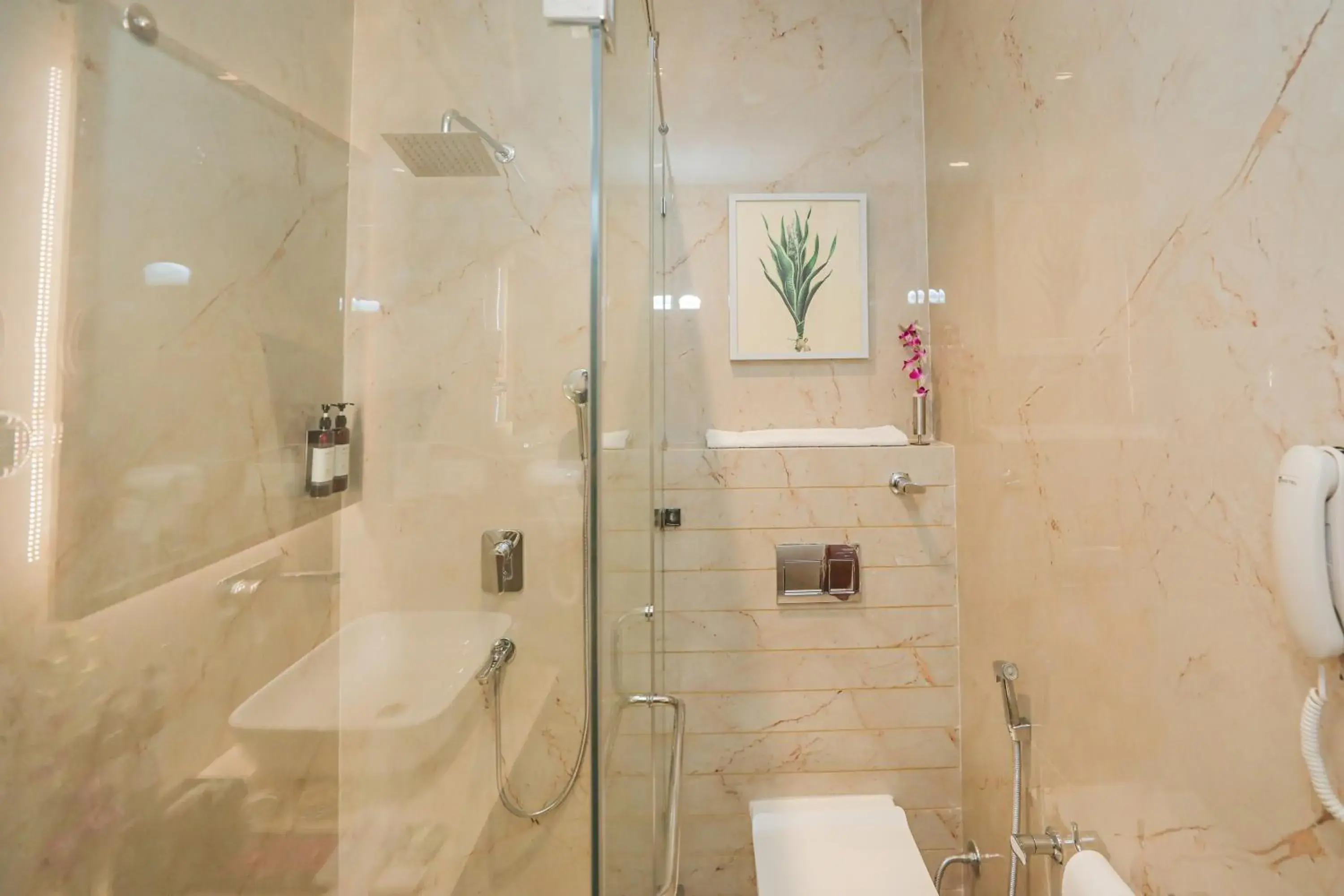 Bathroom in Regenta Place Phagwara by Royal Orchid Hotels Limited Bathroom in Regenta Place Phagwara by Royal Orchid Hotels Limited