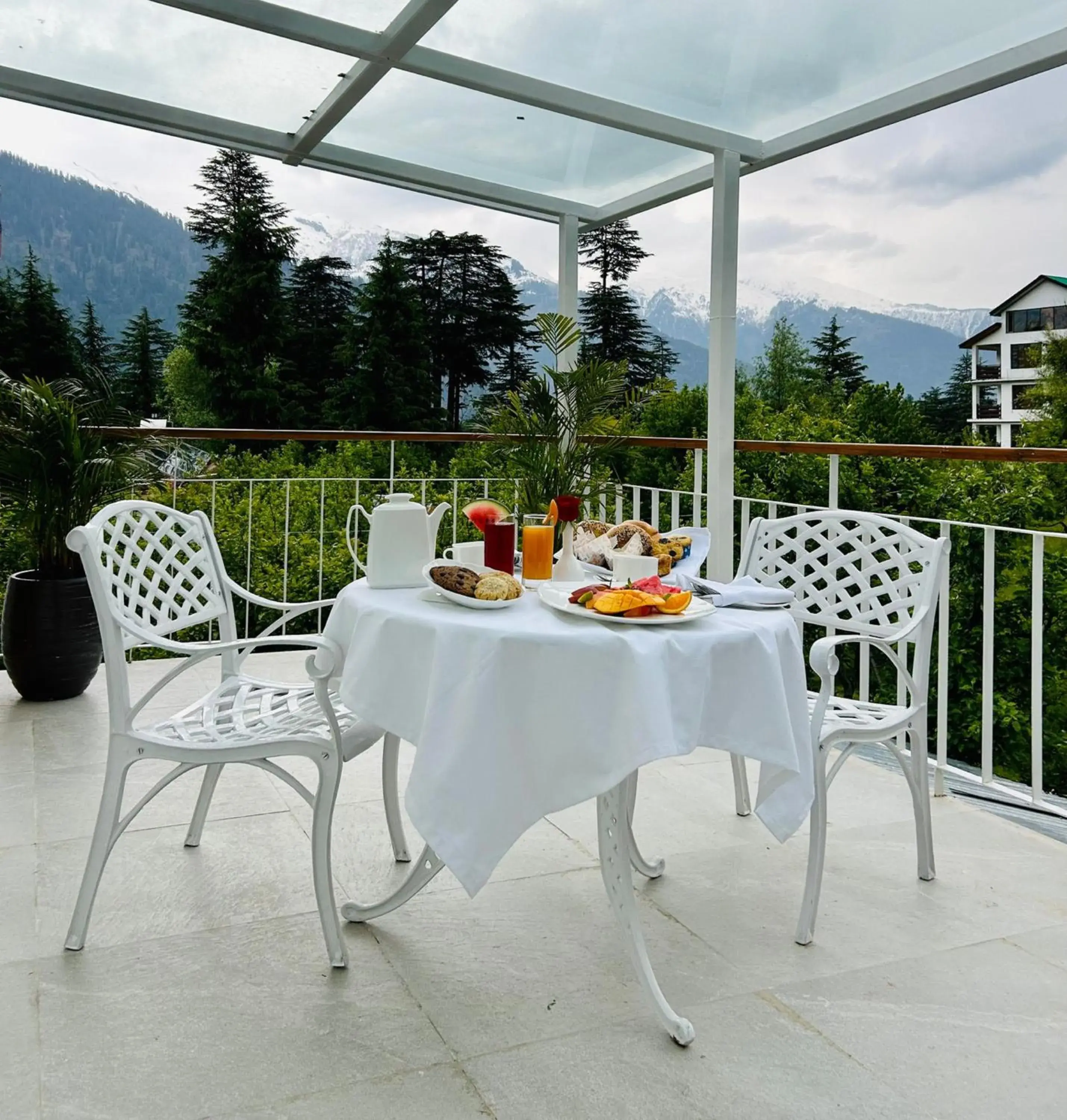 Food and drinks in Bookmark Resorts, Manali Food and drinks in Bookmark Resorts, Manali
