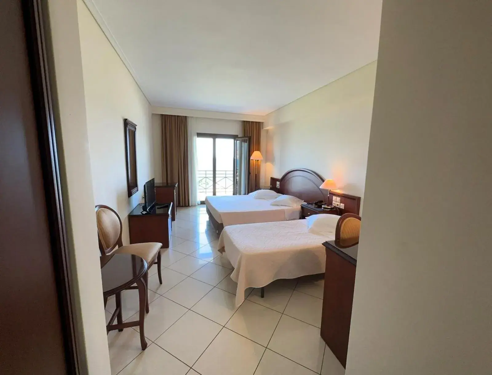 Bedroom, Bed in Europa Beach Hotel Bedroom, Bed in Europa Beach Hotel