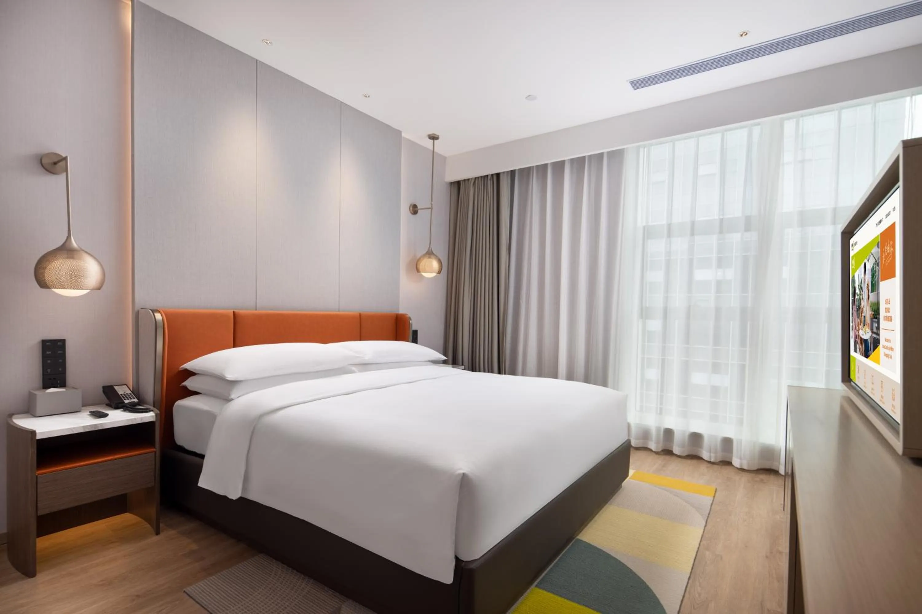Bed in Home2 Suites by Hilton Chongqing Yubei