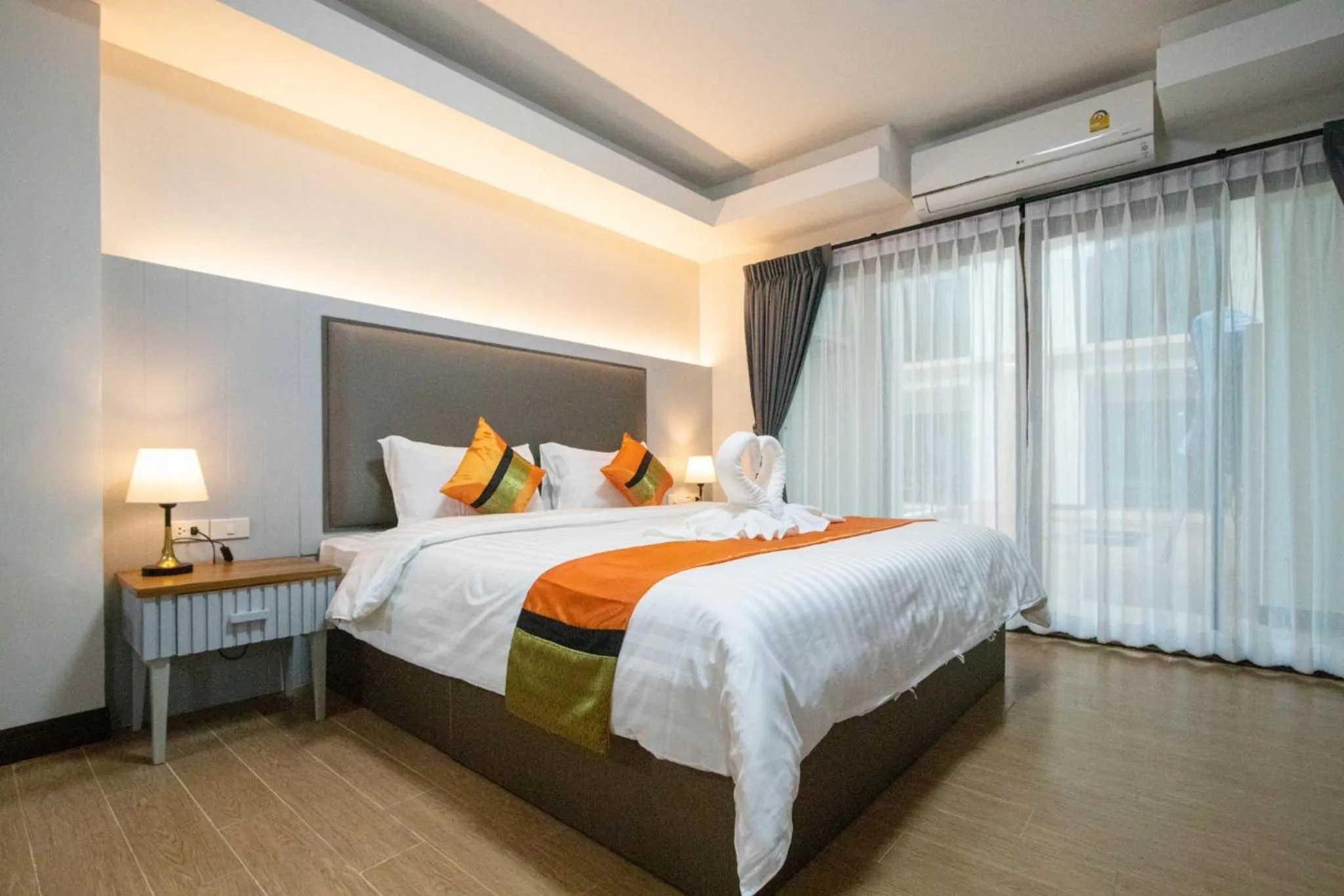 Photo of the whole room, Bed in Peacock De Pai Hotel