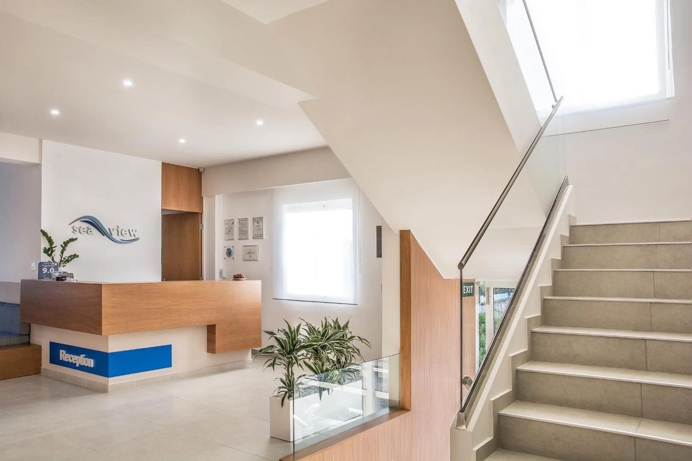 Lobby or reception in Sea View Hotel & Apartments