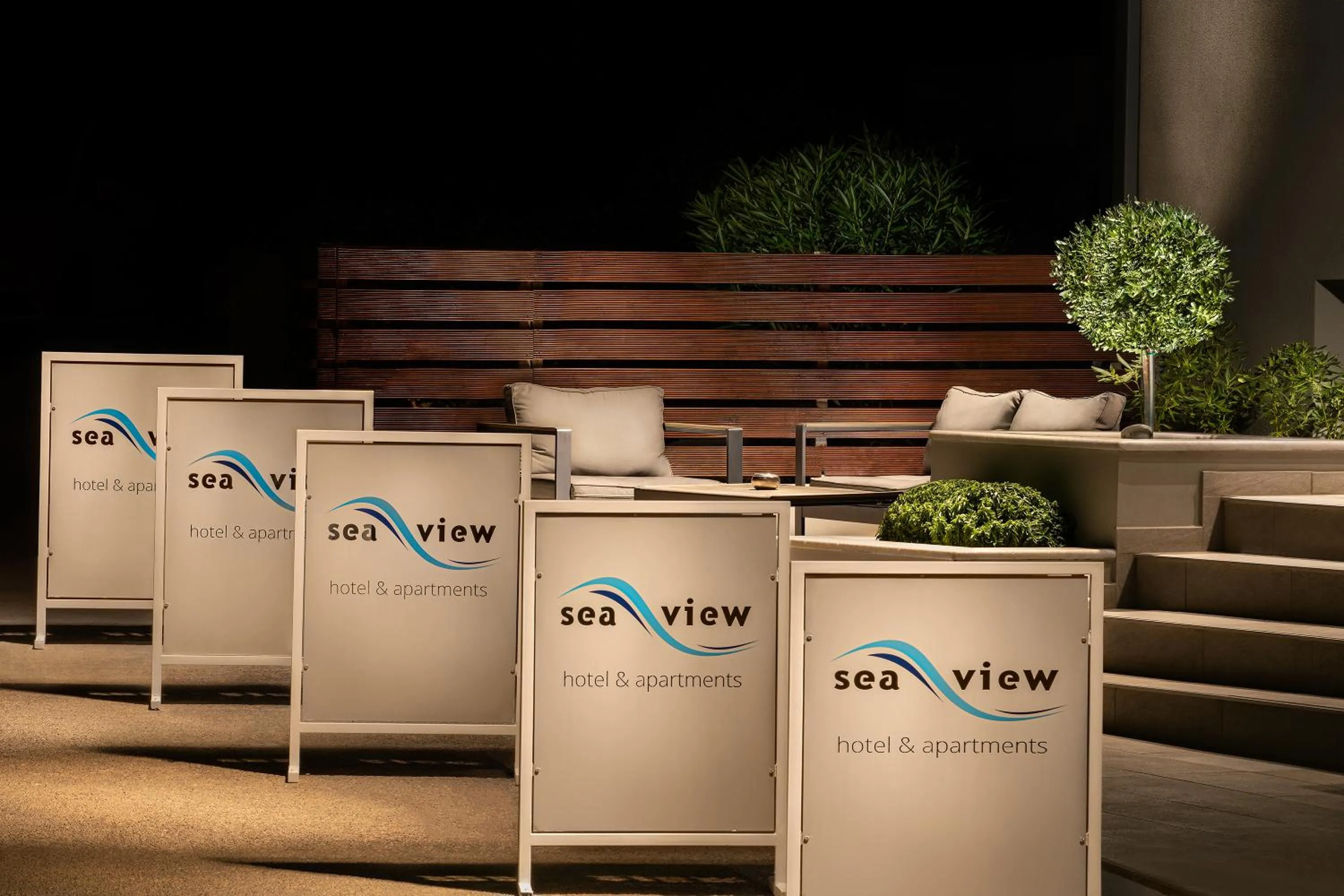 Facade/entrance in Sea View Hotel & Apartments