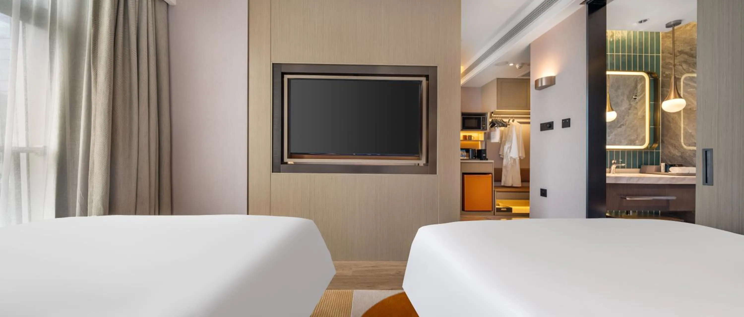 Bed in Home2 Suites by Hilton Shenzhen Nanshan Science & Technology Park